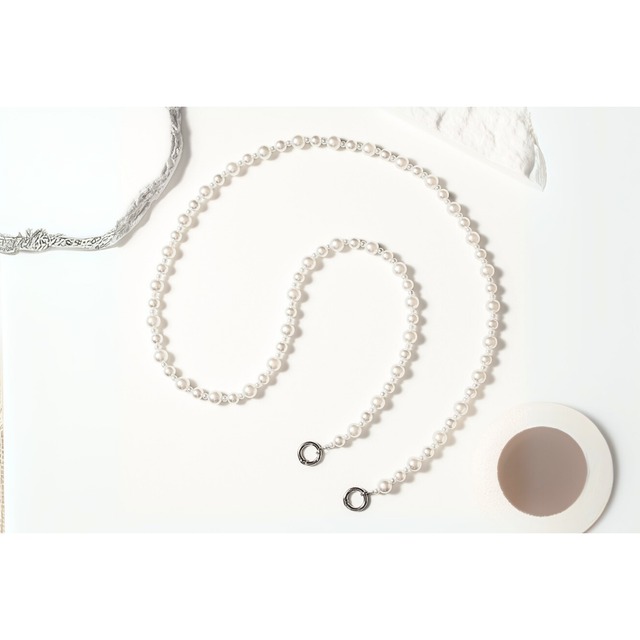 金具が選べる！コロンと丸いホワイトパールが上品可愛いスマホショルダーストラップ(短め115cm)