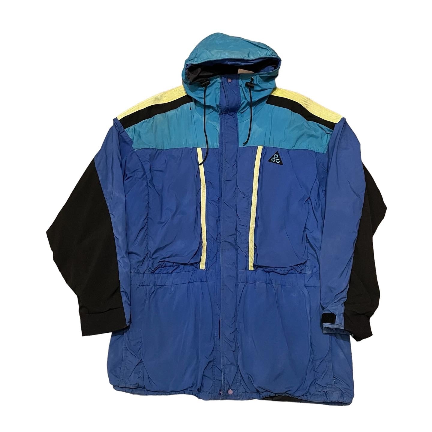 90s NIKE ACG nylon mountain jacket | What’z up powered by BASE