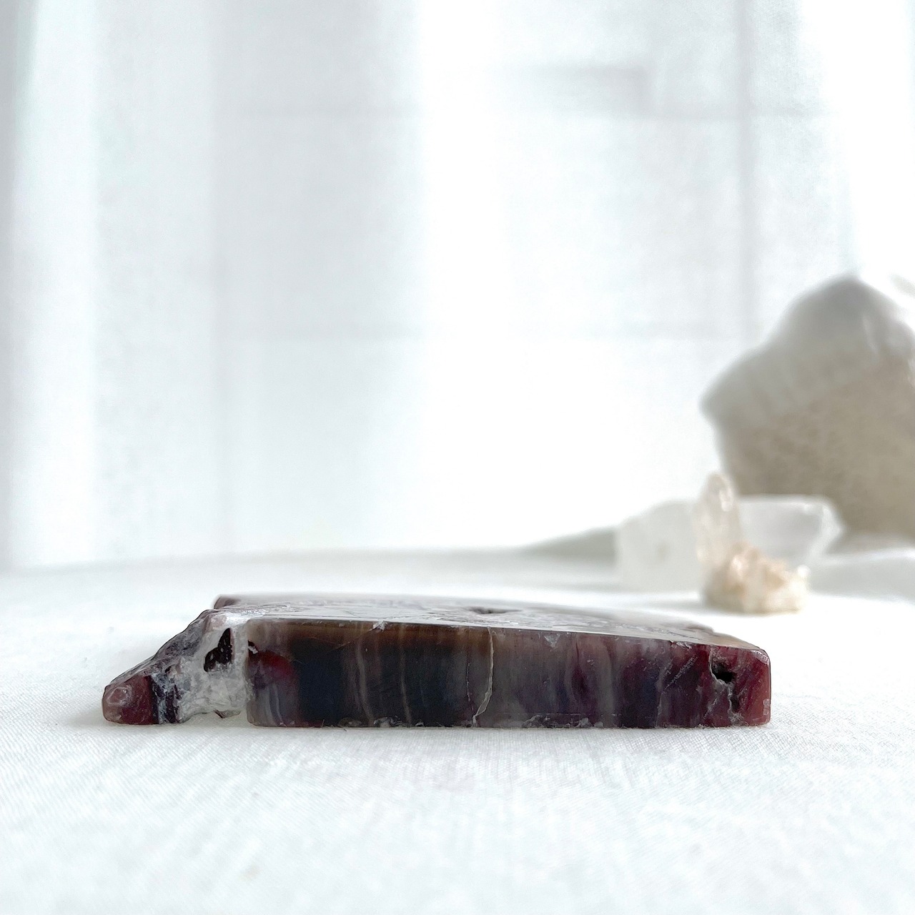 ピンクペトリファイドウッド*プレート*250810-01*天然石*置き物*インテリアストーン