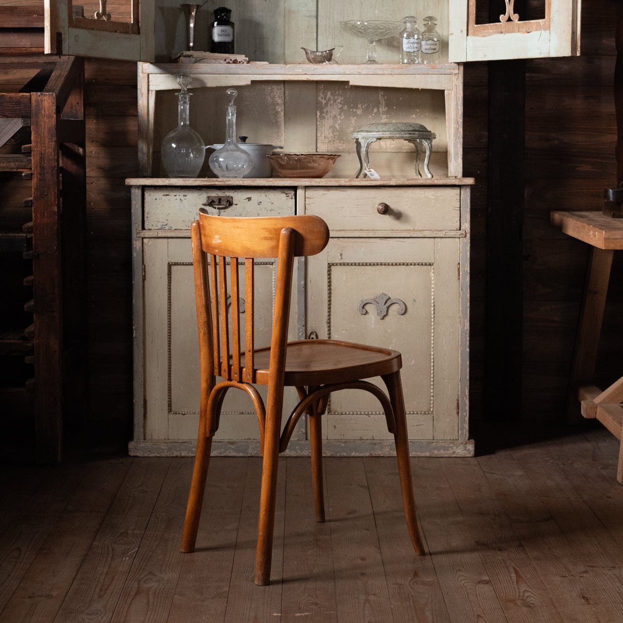 Cafe Bentwood Chair【D】/ カフェベントウッドチェア〈椅子・カフェ