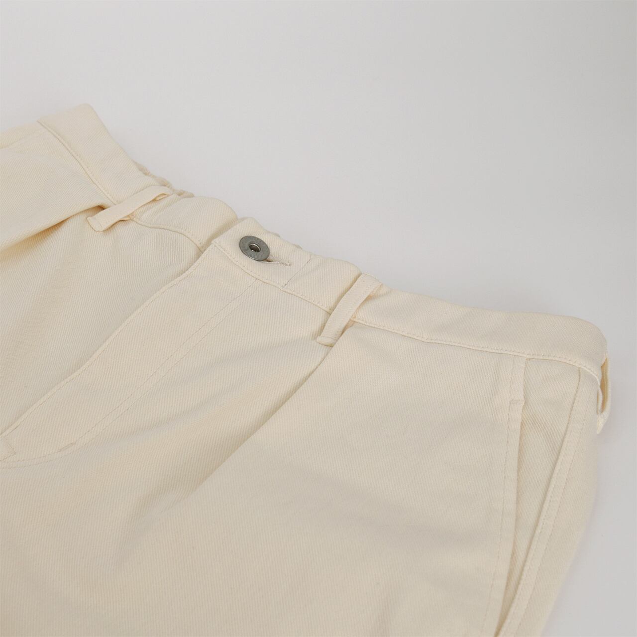 CURLY&Co./DENIM 1TUCK EZ TAPERED SLACKS -ECRU- | TheWeft CURLY&Co./DENIM 1TUCK EZ TAPERED SLACKS -ECRU- | TheWeft