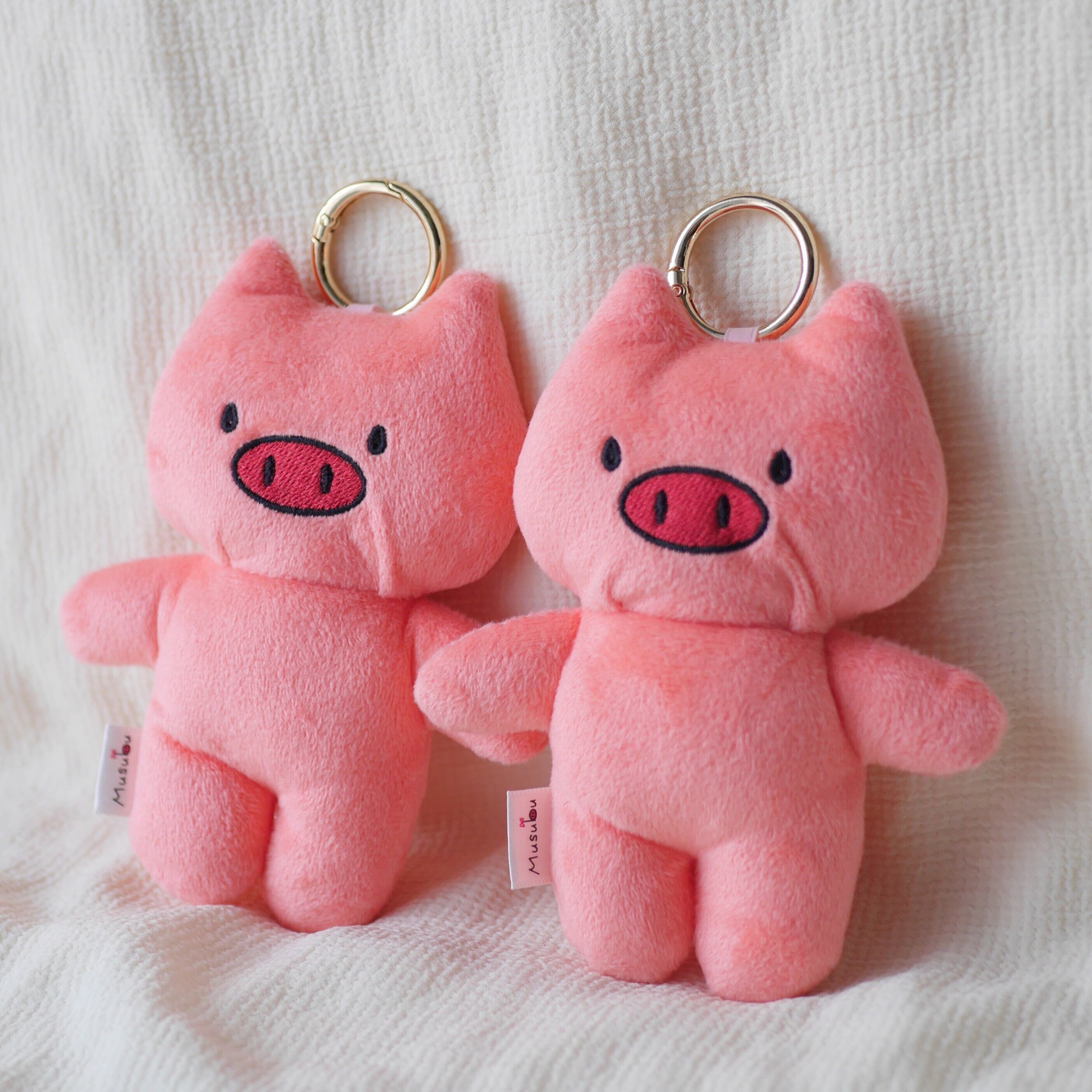 一緒におでかけ「ぶたちゃんぬいぐるみバックチャーム」全3色