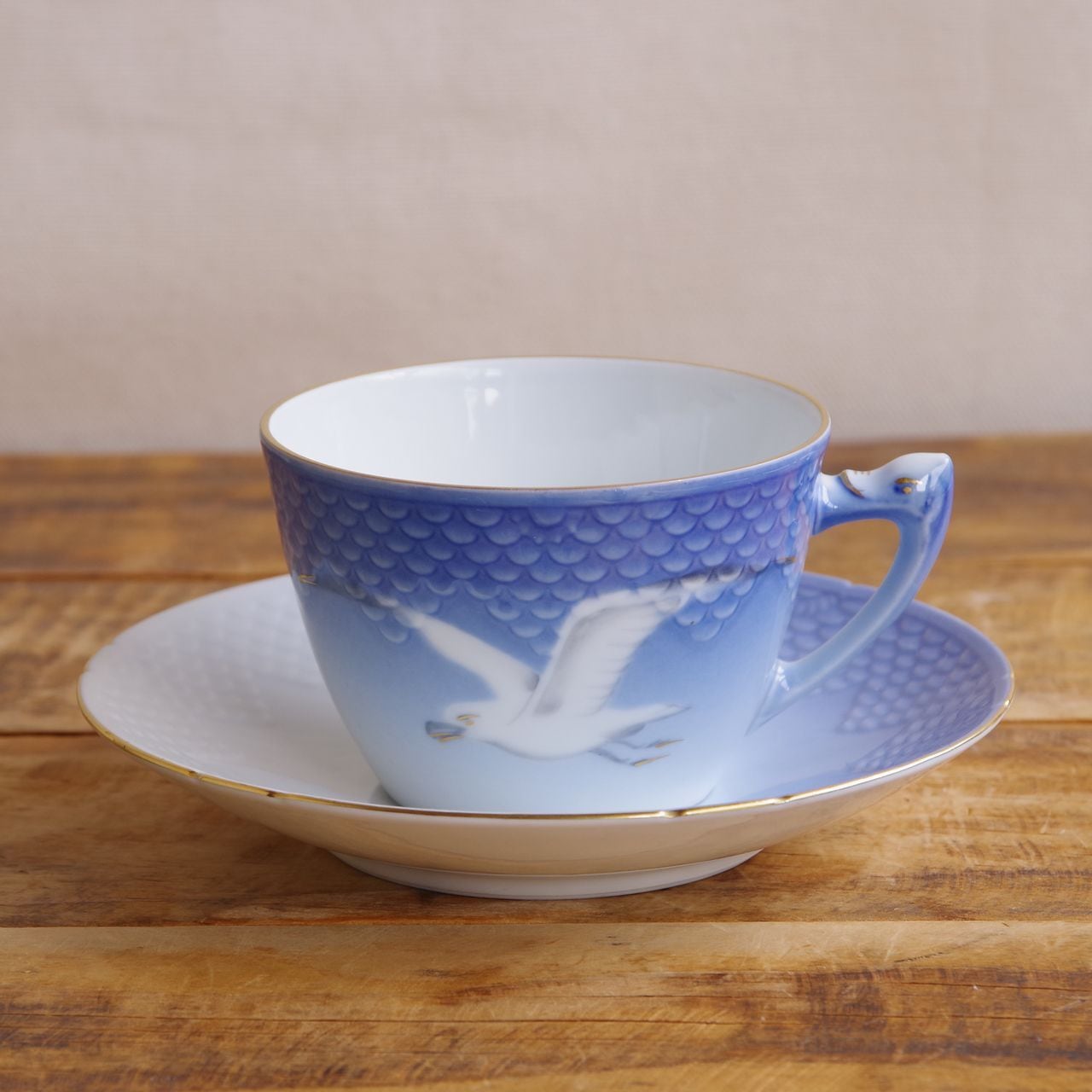 HORNSEA エアルーム ミッドナイトブルー カップ & ソーサー 英国 ヴィンテージ 食器 コーヒーカップ ホーンジー HEIRLOOM 93647 Hornsea(ホーンジー） heirloomミッドナイトブルー C/S - 【パイン
