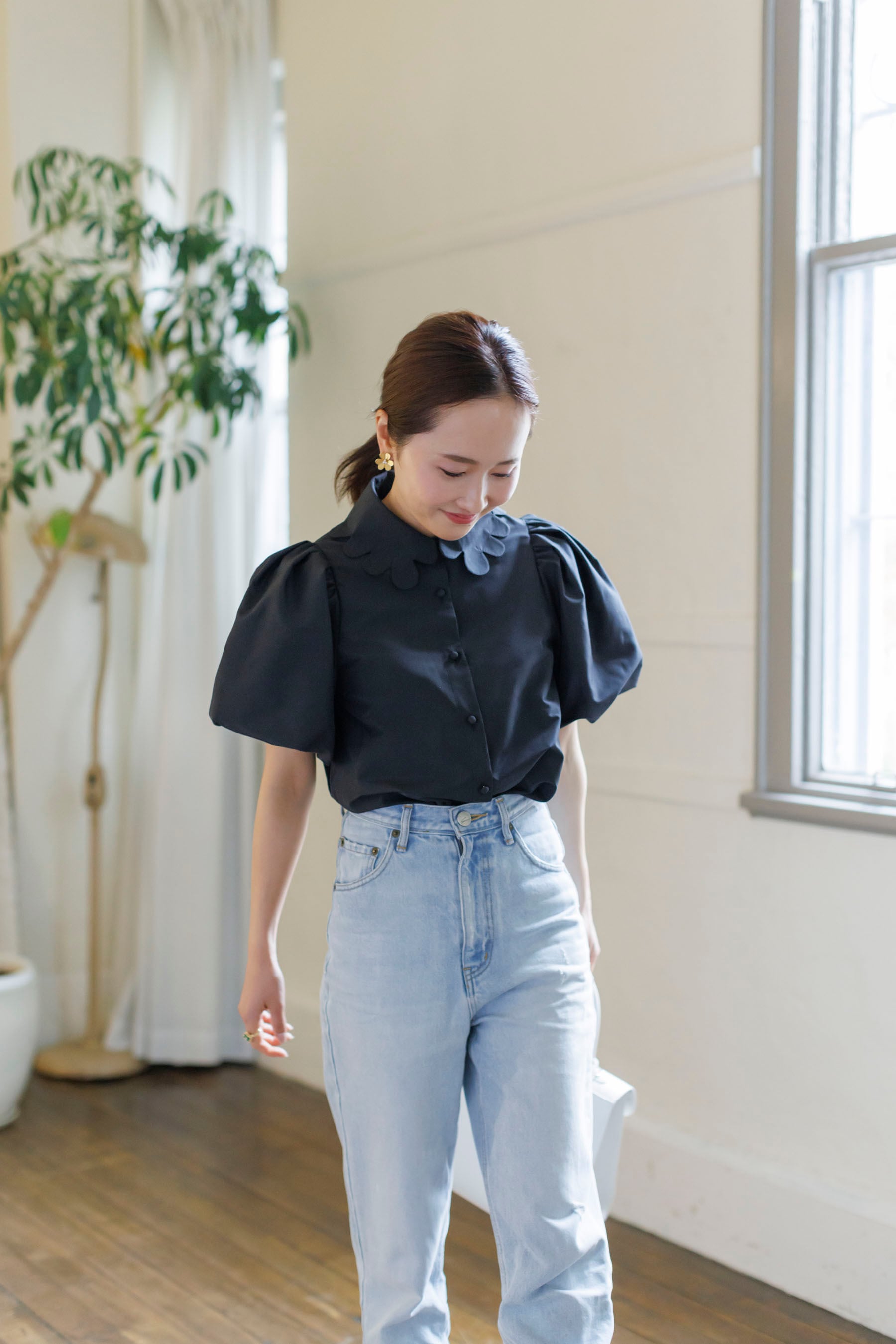 即納】調整分－Scallop balloon blouse | Bluelea
