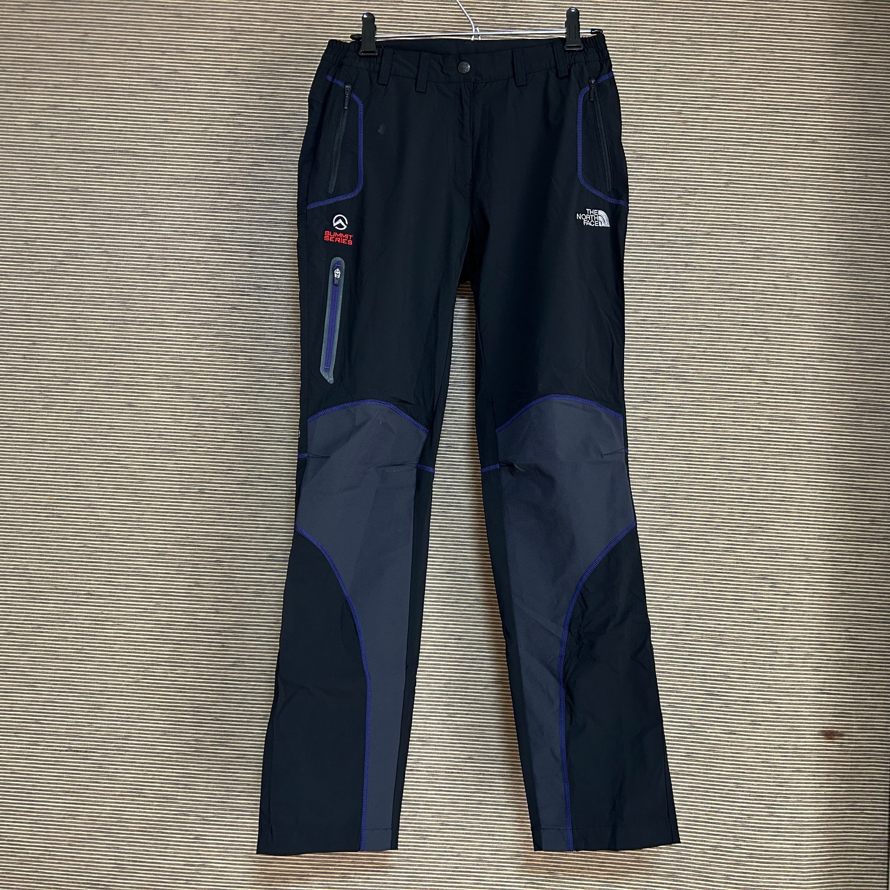 【アディダス】つなぎ　オールインワン　ジャンプスーツ黒トレフォイル刺繍F3 アディダス】つなぎ オールインワン ジャンプスーツ黒