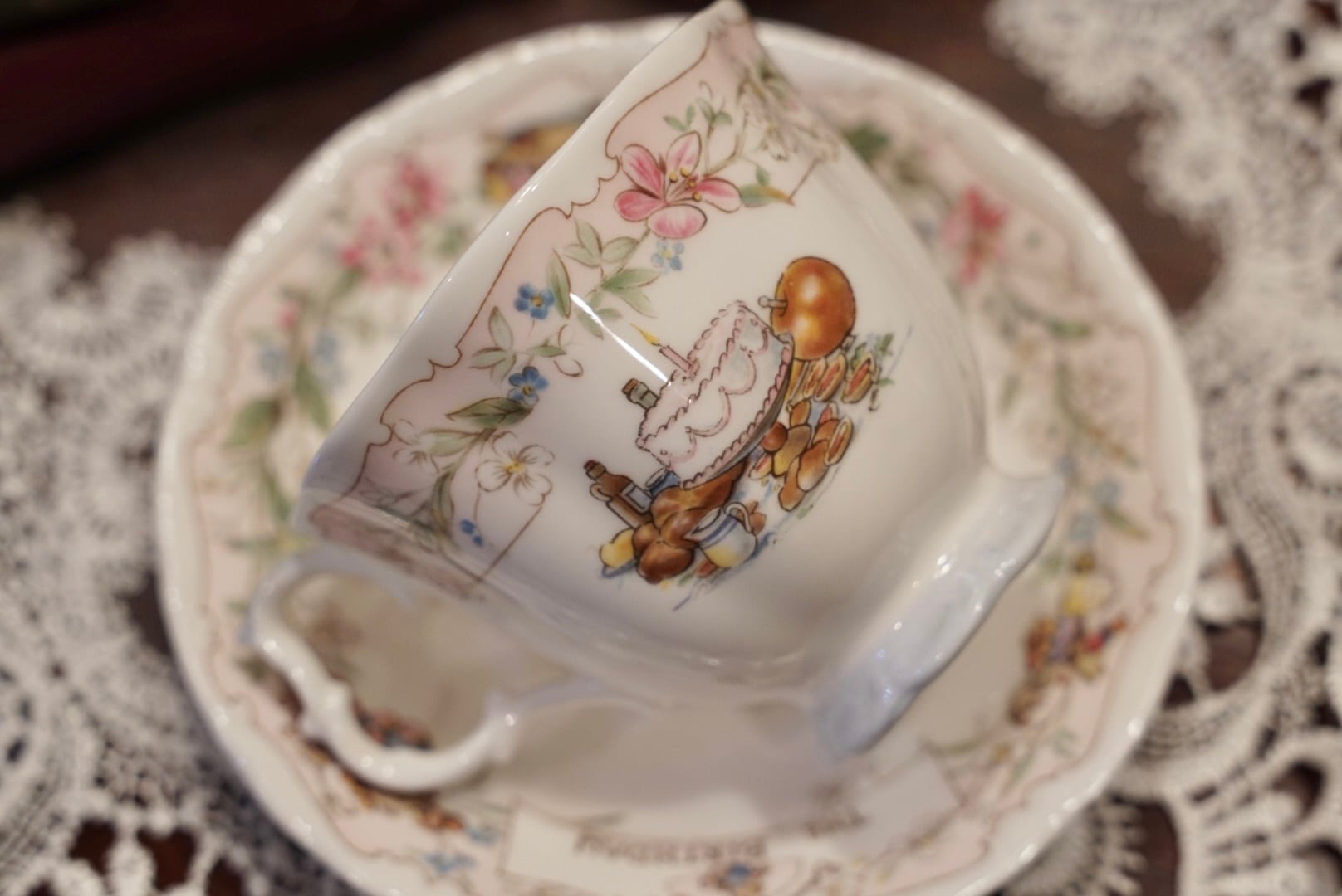Royal Doulton】ロイヤルドルトン Brambly Hedge ブランブリーヘッジ
