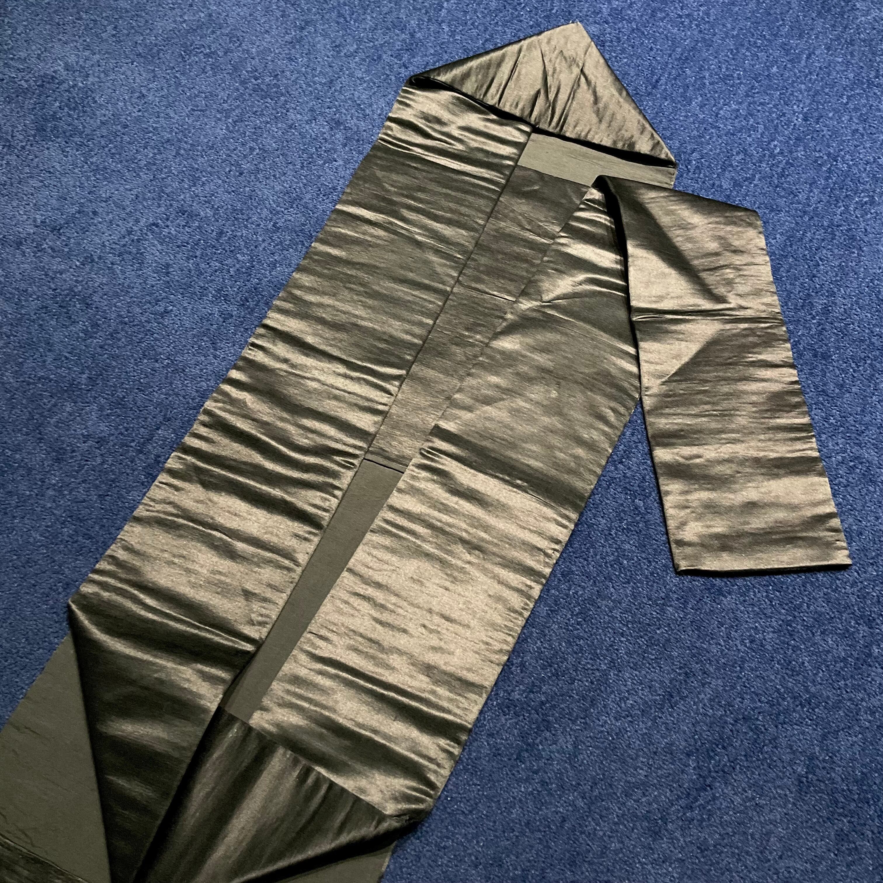 はっち！新品未使用❣️九寸名古屋帯 葡萄の葉の刺繍…逸品金糸が豪華 錦雉＊刺繍 鳥 蔓 葉っぱ 葡萄 繻子 花 アンティーク名古屋帯 B260