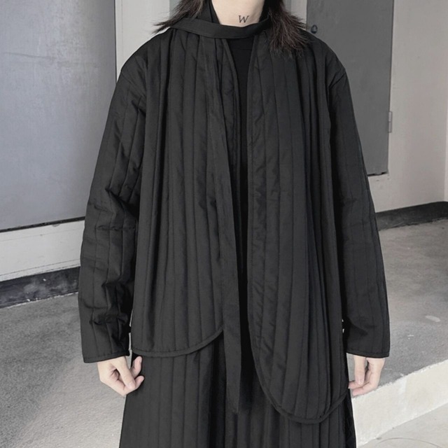 Asymmetric quilted short coat C0756