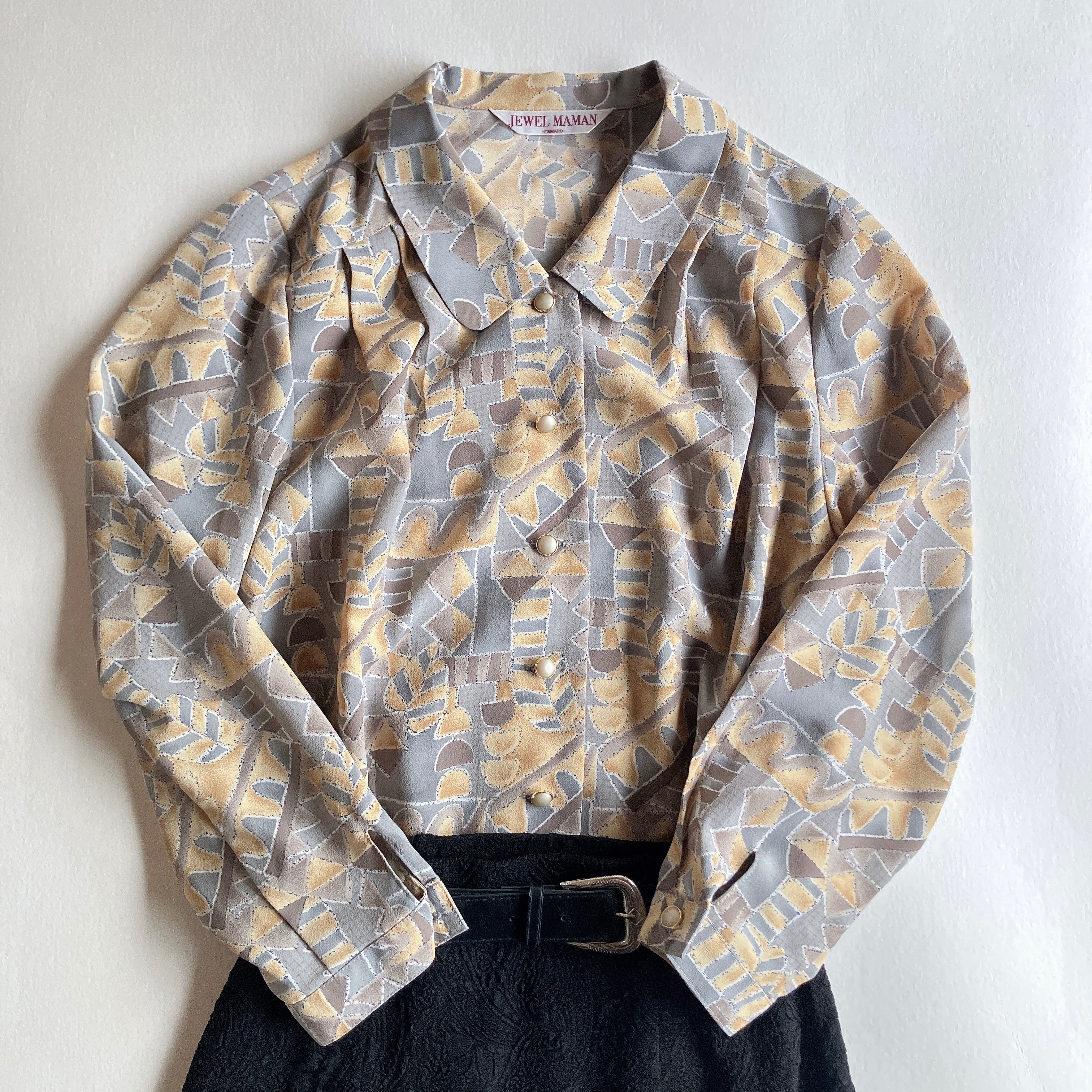 used レトロモダン総柄 モヘア混ブラウス 古着 ヴィンテージ vintage ブラウス | 古着屋mojo