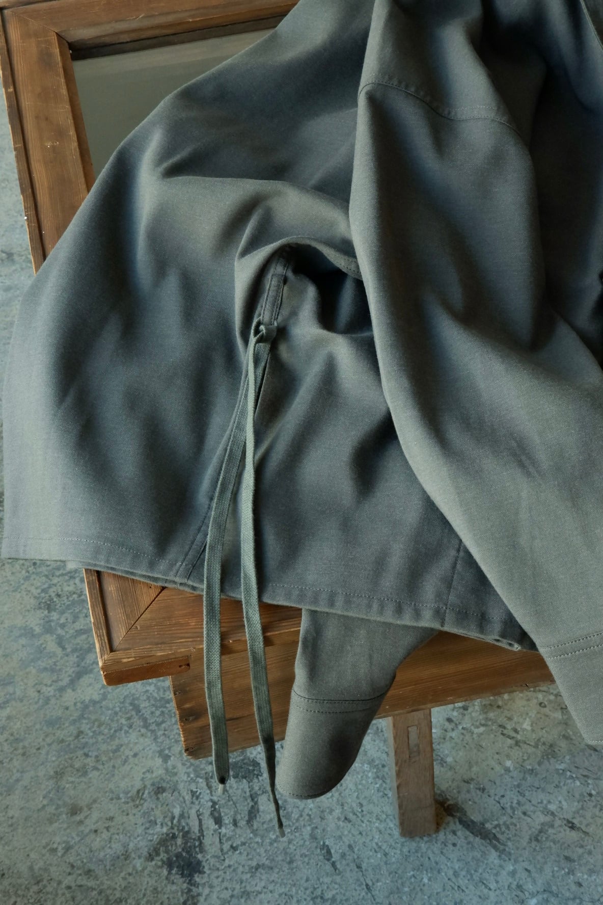 phebus DOUBLE CLOTH phebus JACKET (CHARCOAL GREEN) sieni Online Store