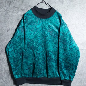 Green paisley pattern mock neck sweat