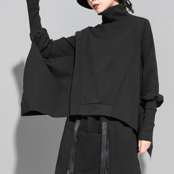 ASYMMETRIC BATWING LONG SLEEVE SWEATSHIRT M-18210