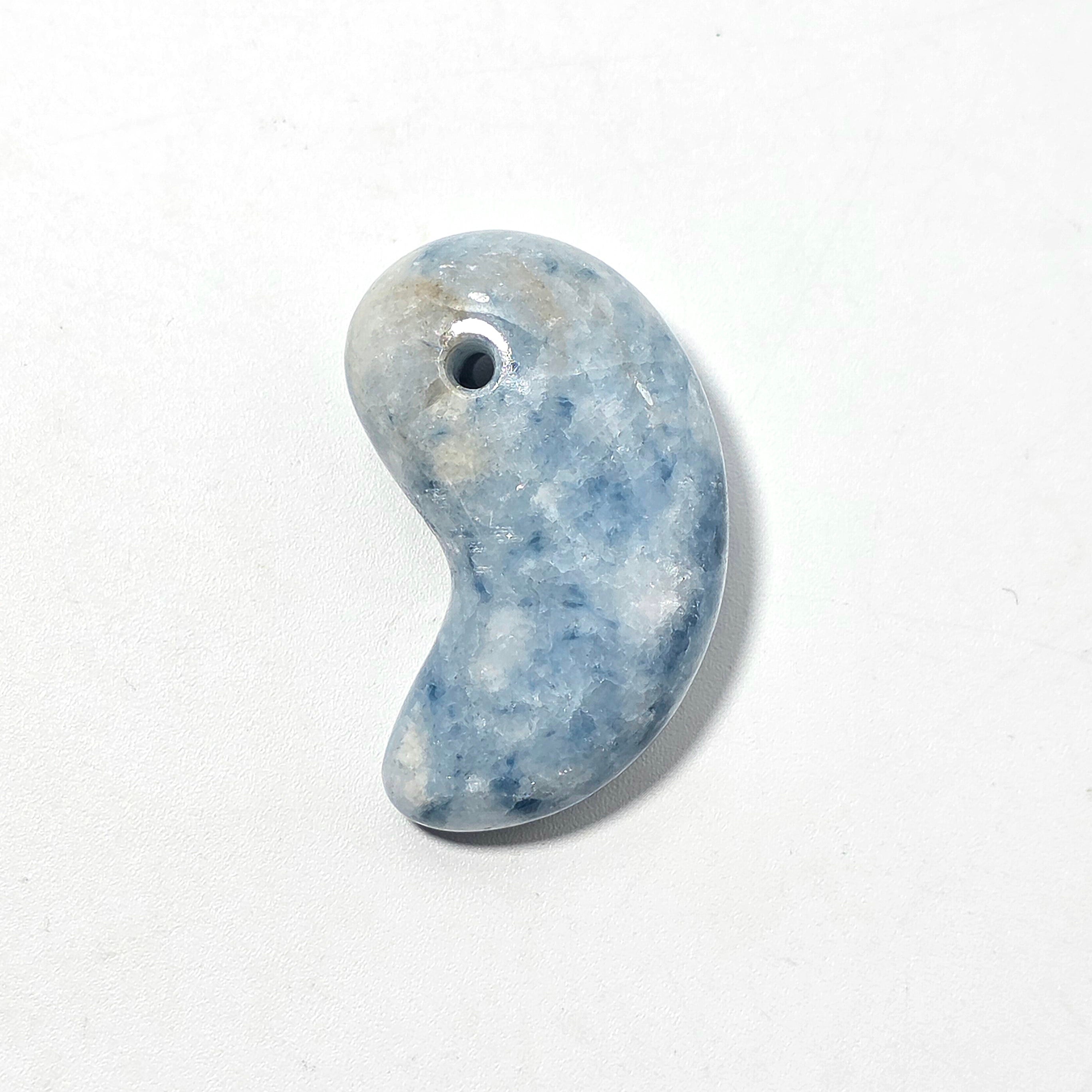 勾玉 | 糸魚川翡翠工芸家 赤羽可行BASE