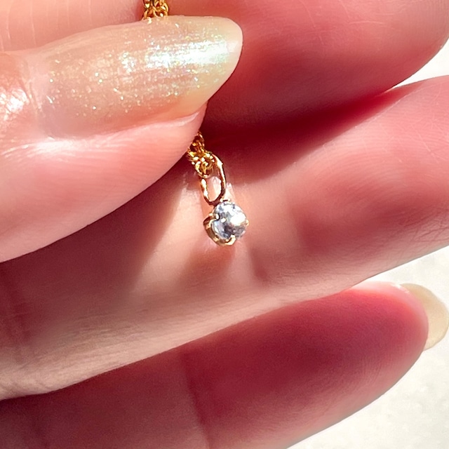 【超美石】サファイア　　18金　ペンダントトップ　1017