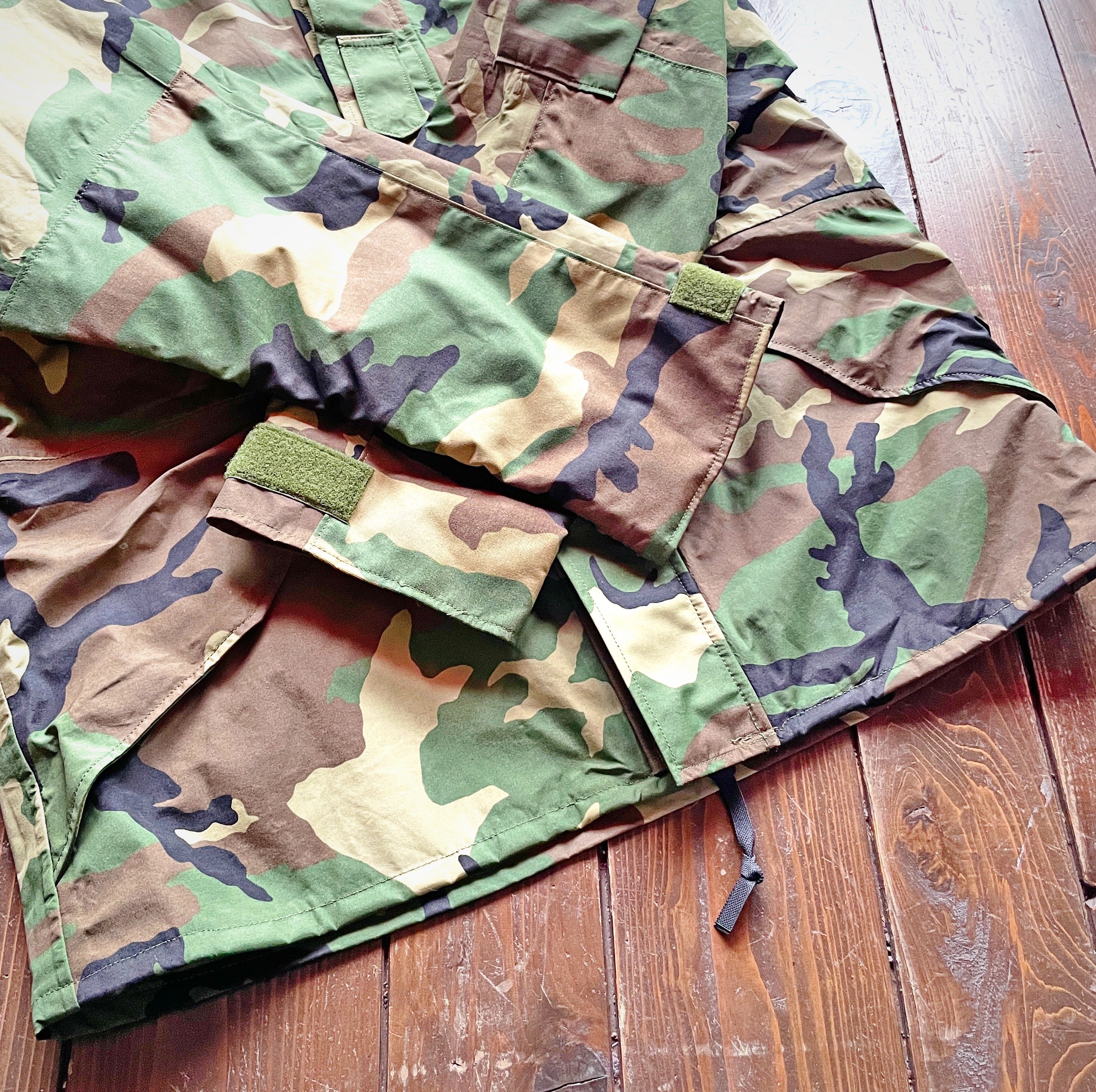 DEAD STOCK】01s U.S.ARMY ECWCS GEN1 GORE-TEX JACKET〈後期型 DEAD STOCK】01s U.S.ARMY ECWCS GEN1 GORE-TEX JACKET〈後期型