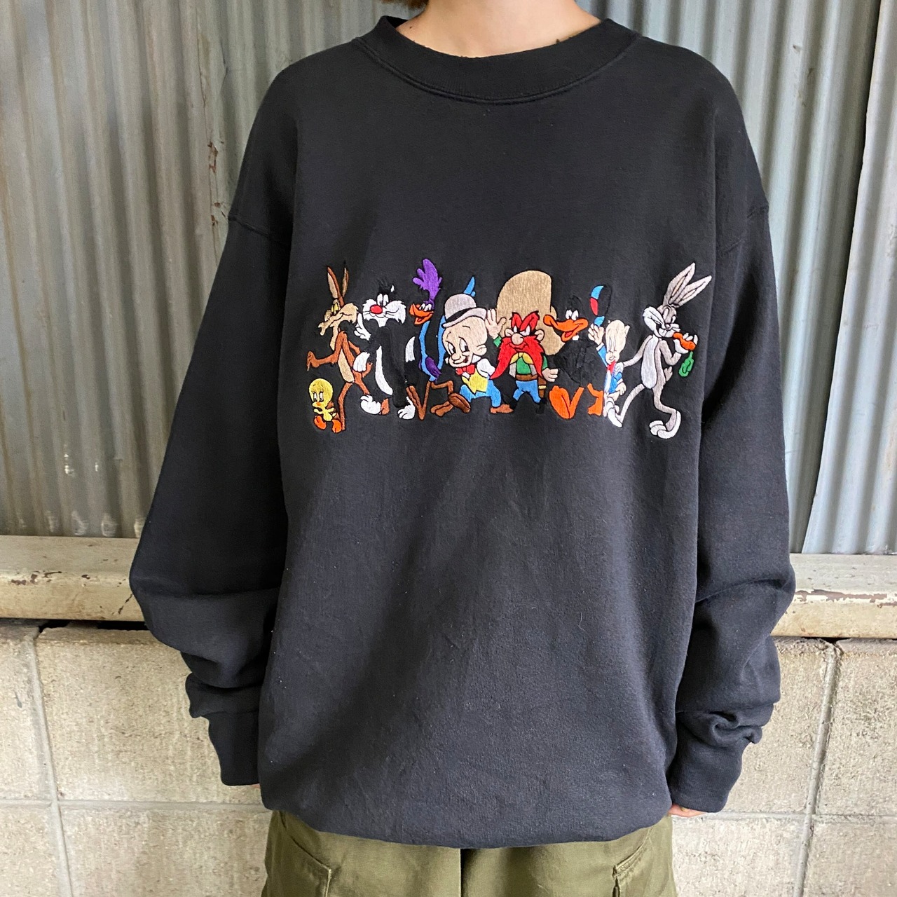 90年代 USA製 ルーニー テューンズ キャラクター 刺繍 スウェット 