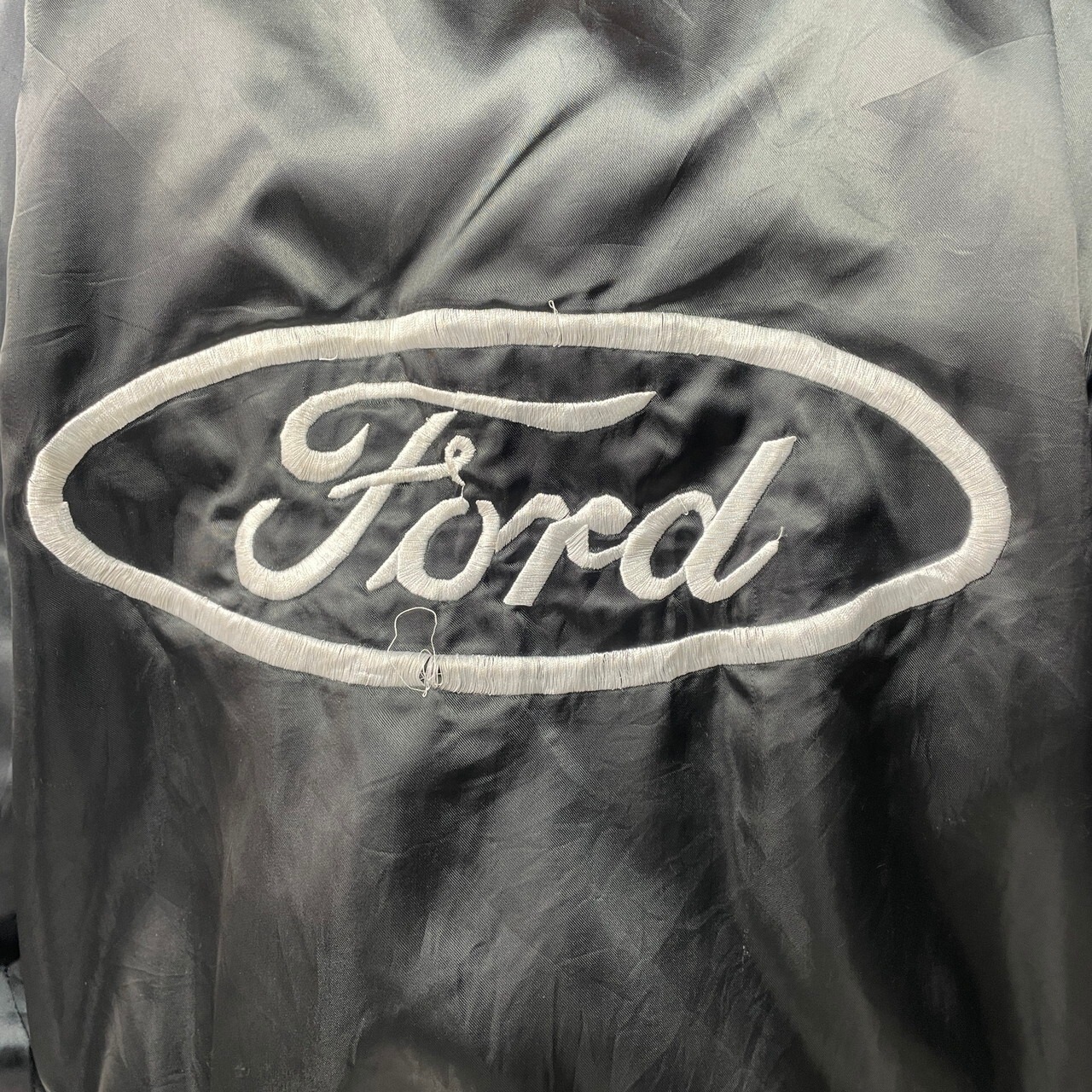 80年代 USA製 Ford 企業ロゴ ワッペン 刺繍 ナイロンサテン スタジャン 