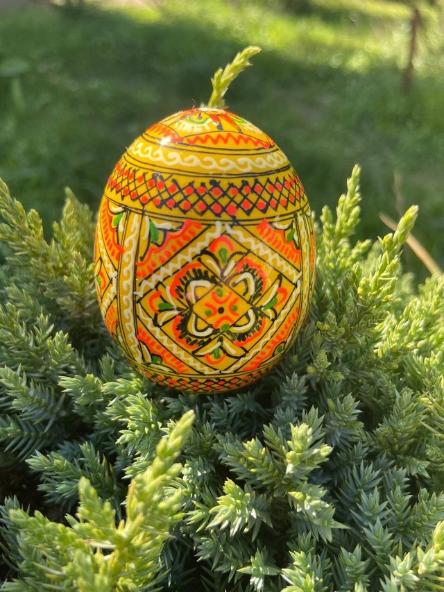 装飾用プィサンカ（イースターエッグ）with stand　コロミヤ博物館モデル