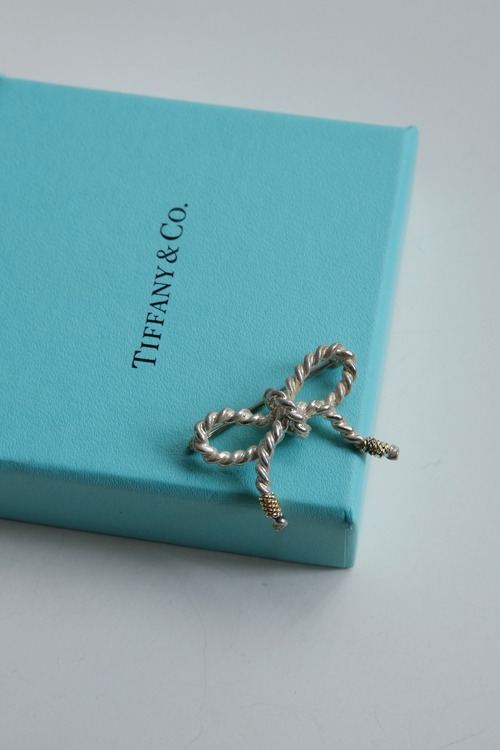 IORI／"Tiffany& Co."brooch／twist ribbon