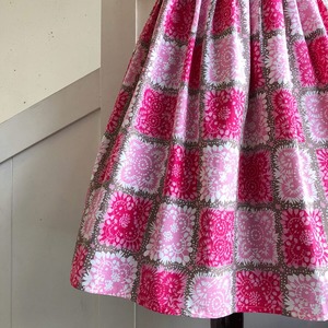 50’s pink flower print cotton skirt