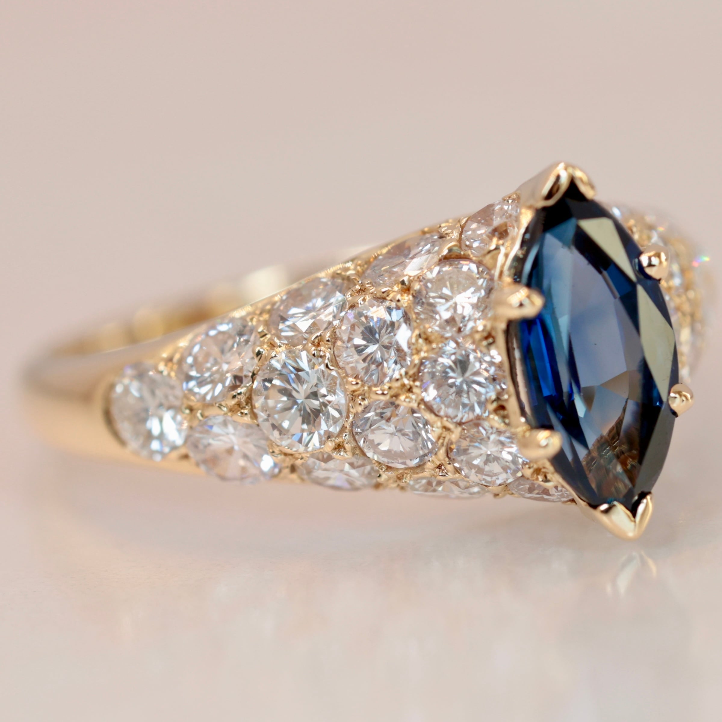 付属品ダイアモンド 指輪 ブルーサファイヤ リング 750 12号 K18 E0285