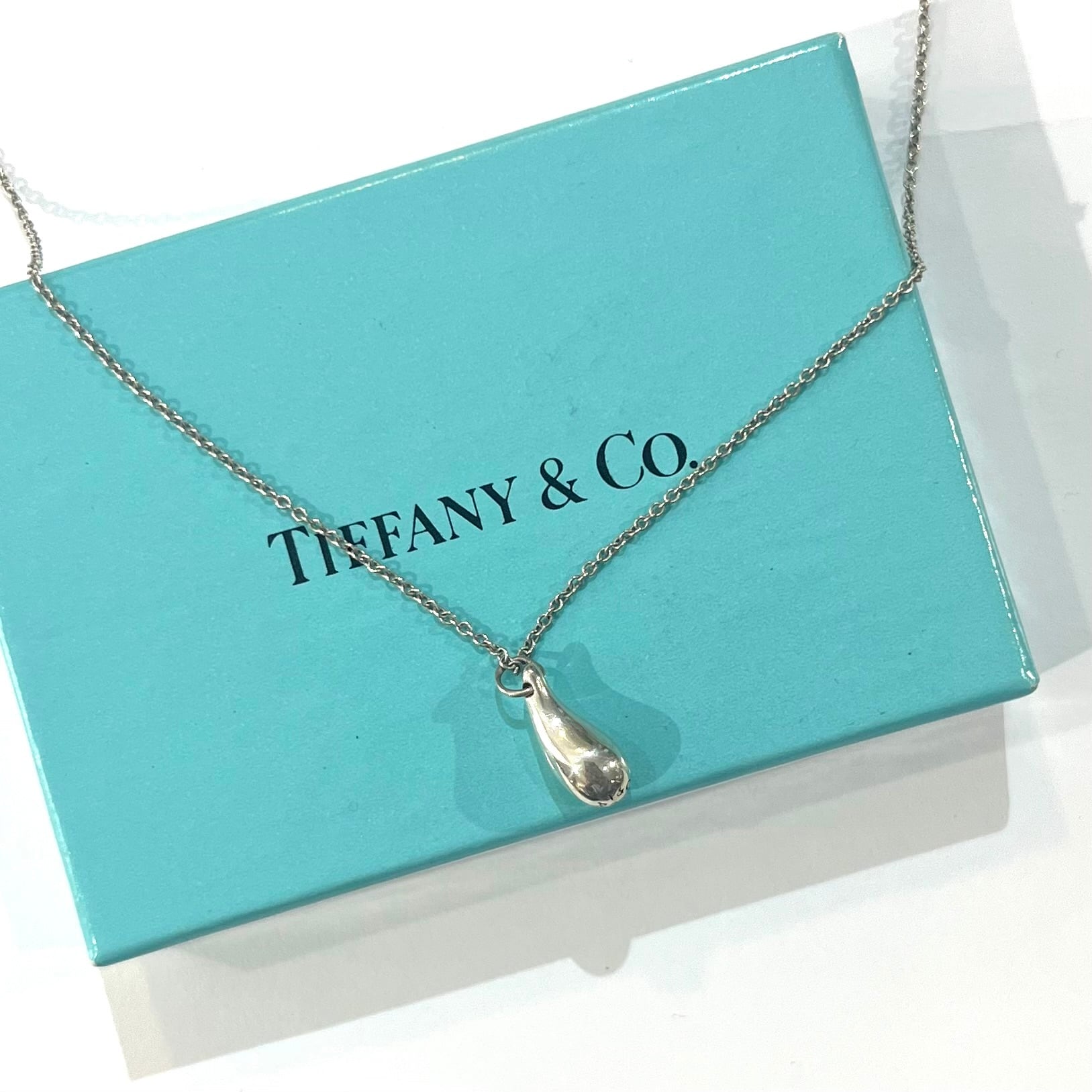 限定価格【TIFFANY&CO.】2422 TIFFANY &CO 美しい曲線美。エルサ