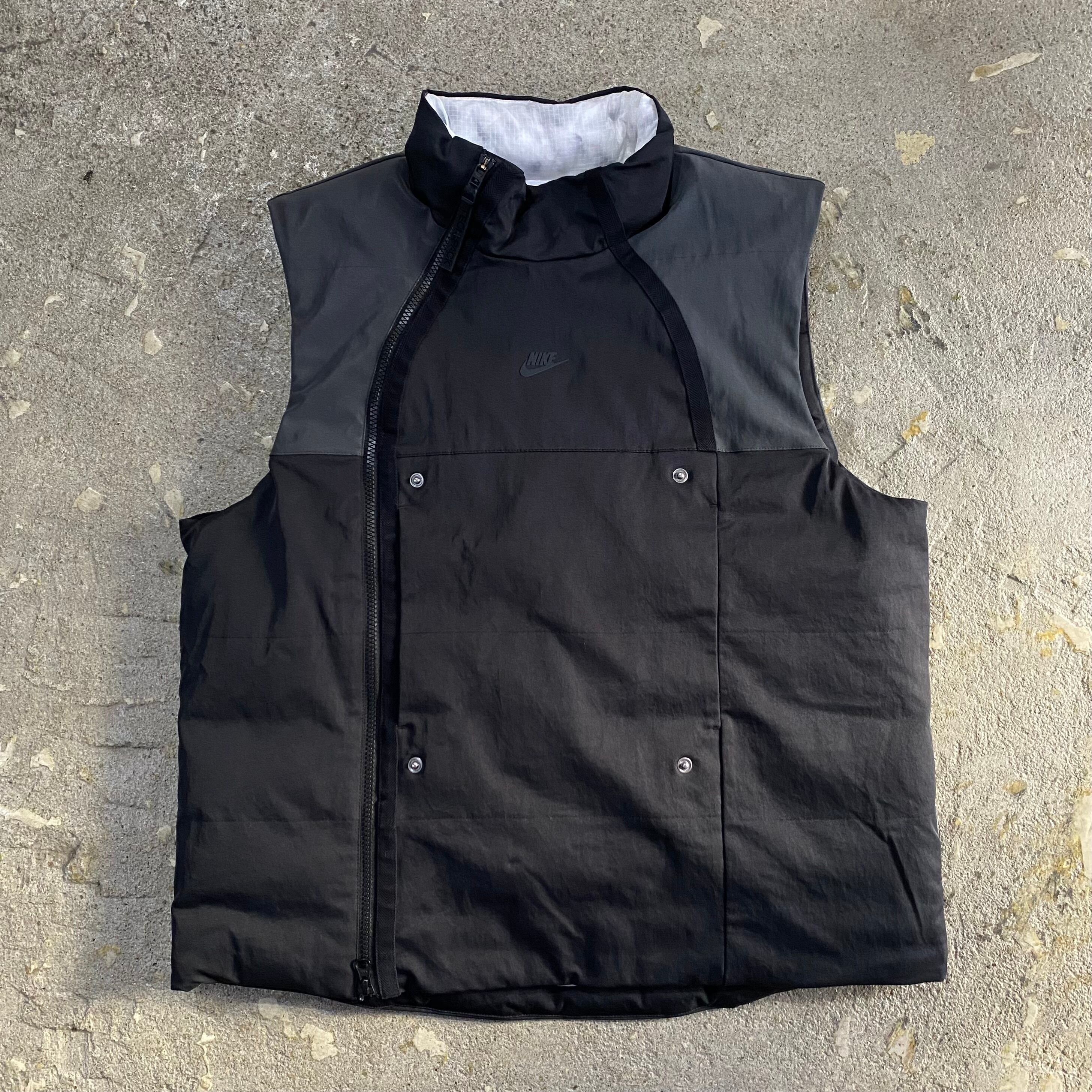 00s NIKE TECH PACK vest【仙台店】 | What