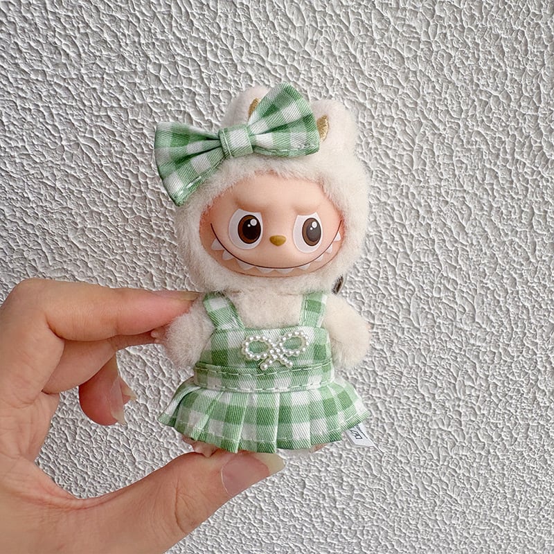 ハンドメイドホワイトいちごプリントワンピースぬいばストラップ用コス。