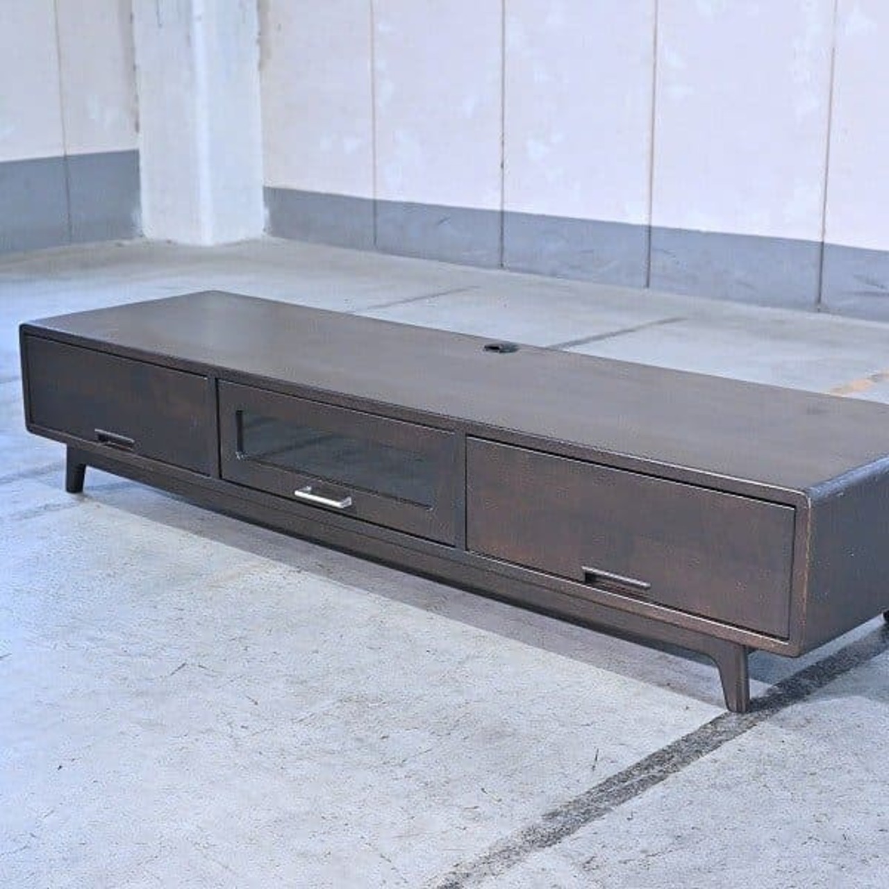 IDC大塚家具「ノルディー」テレビボード オーク材 無垢 TV台 ディスプレイ棚 収納 引き出し 北欧スタイル ナチュラル【中古家具/中古インテリア/USED家具ユーズド家具/リサイクル】