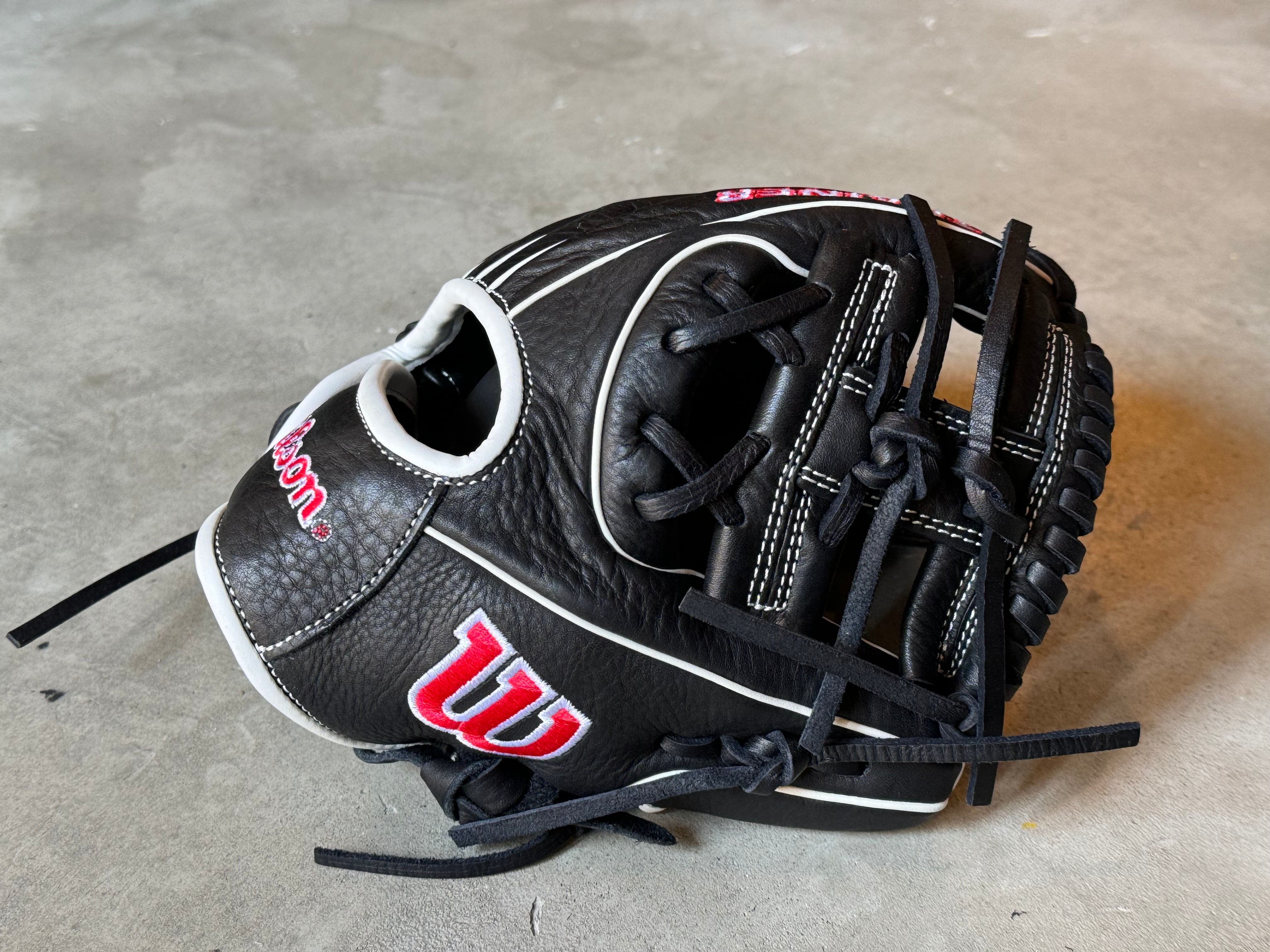 Wilson】トレーニング用グローブ Trainer DUAL 内野手用 | 野球 Wilson】トレーニング用グローブ Trainer DUAL 内野手用 | 野球