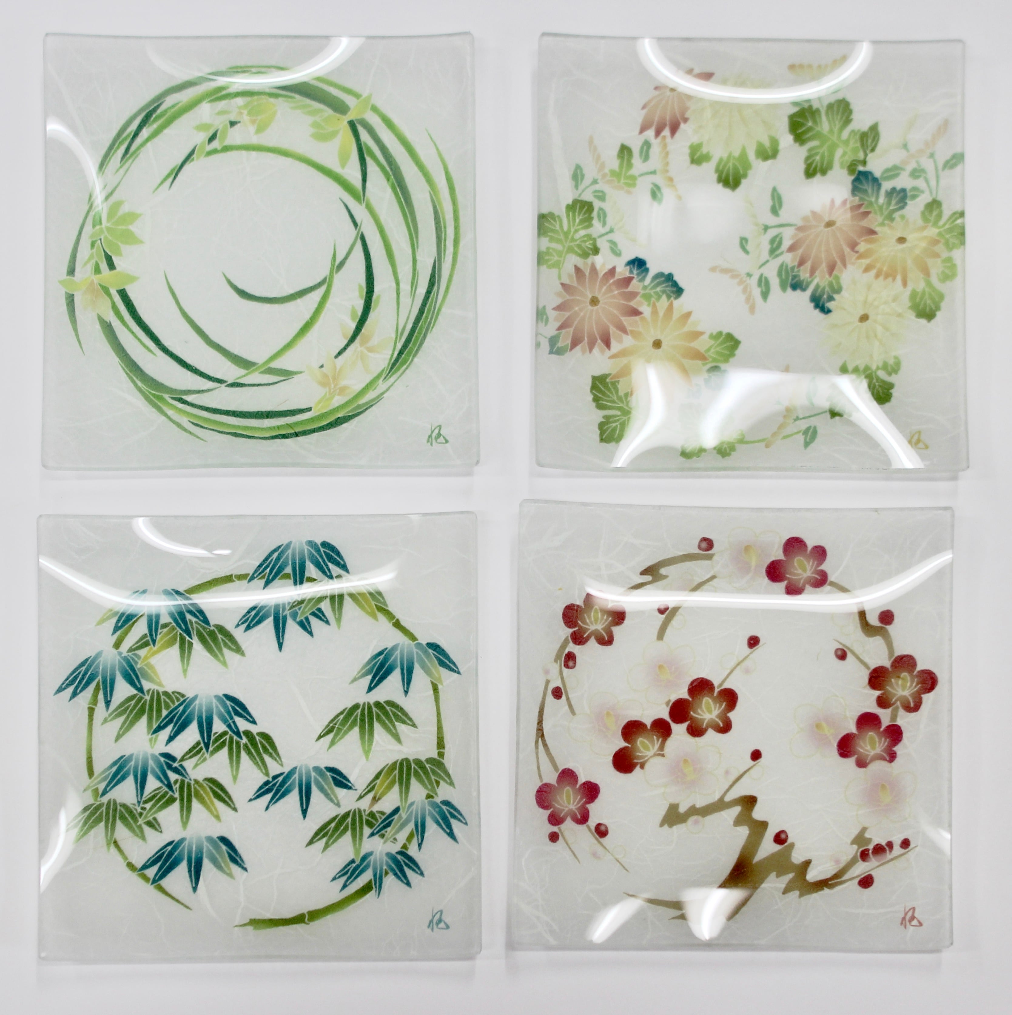 ガラス皿「そめゆら」 花輪シリーズ