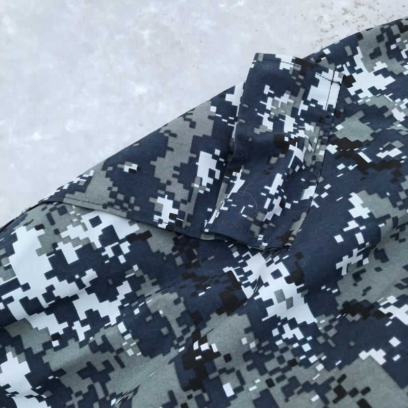 00's U.S.NAVY NWU ECWCS GORE TEX ゴアテックスパーカー デジタルカモ ブルー TYPE1 SMALL XSHORT  希少サイズ 海軍 モダンミリタリー ヴィンテージ | agito vintage powered by BASE