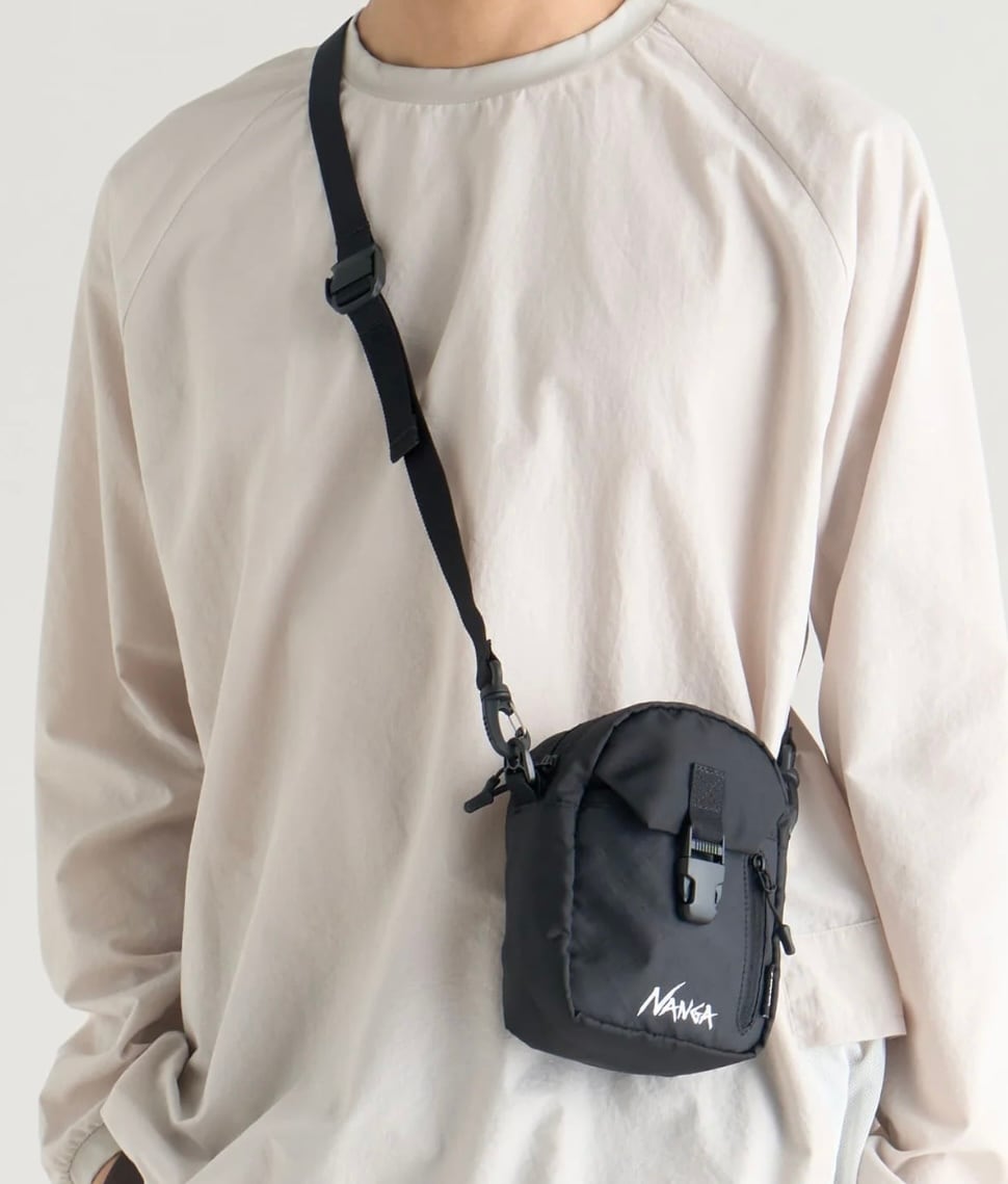 NANGA×IFACE ロゴ カードウォレット iFace」×「NANGA」コラボレーション第2弾！ スマホに磁力で装着できる