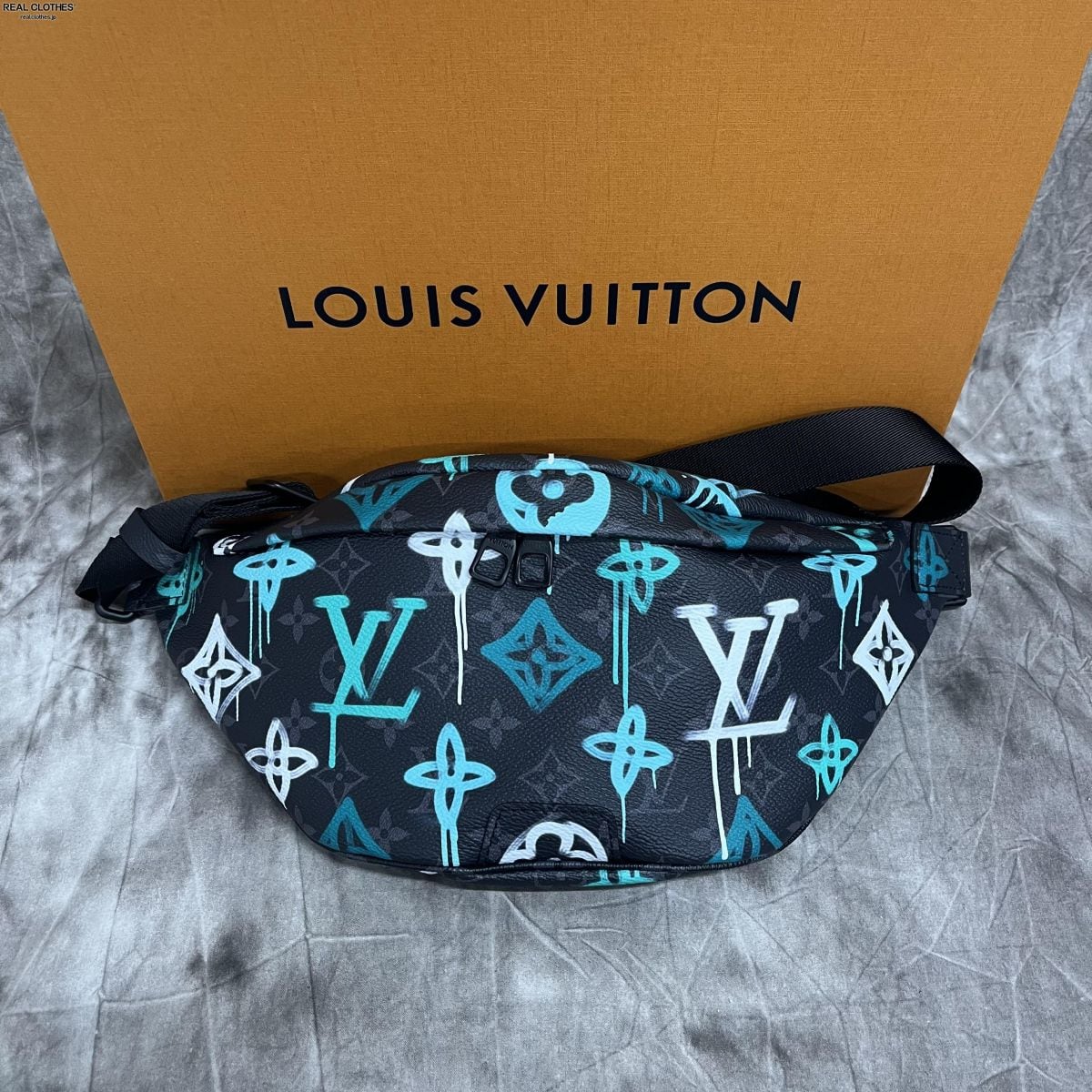 LOUIS VUITTON/ルイヴィトン ディスカバリー・バムバッグ PM ...