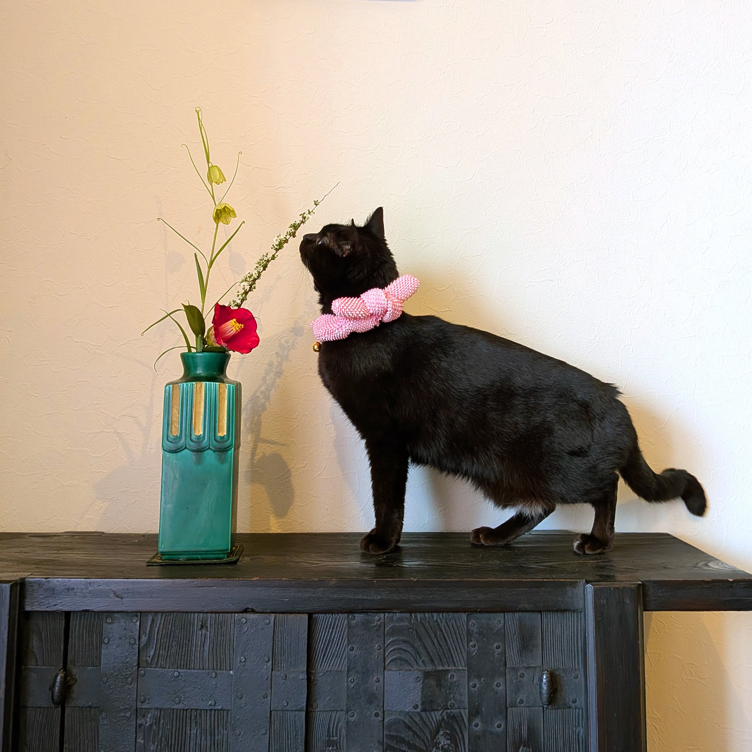 浮世絵風 猫のシュシュ 首輪 鹿の子 絞り（しぼり）ピンク 歌川国芳
