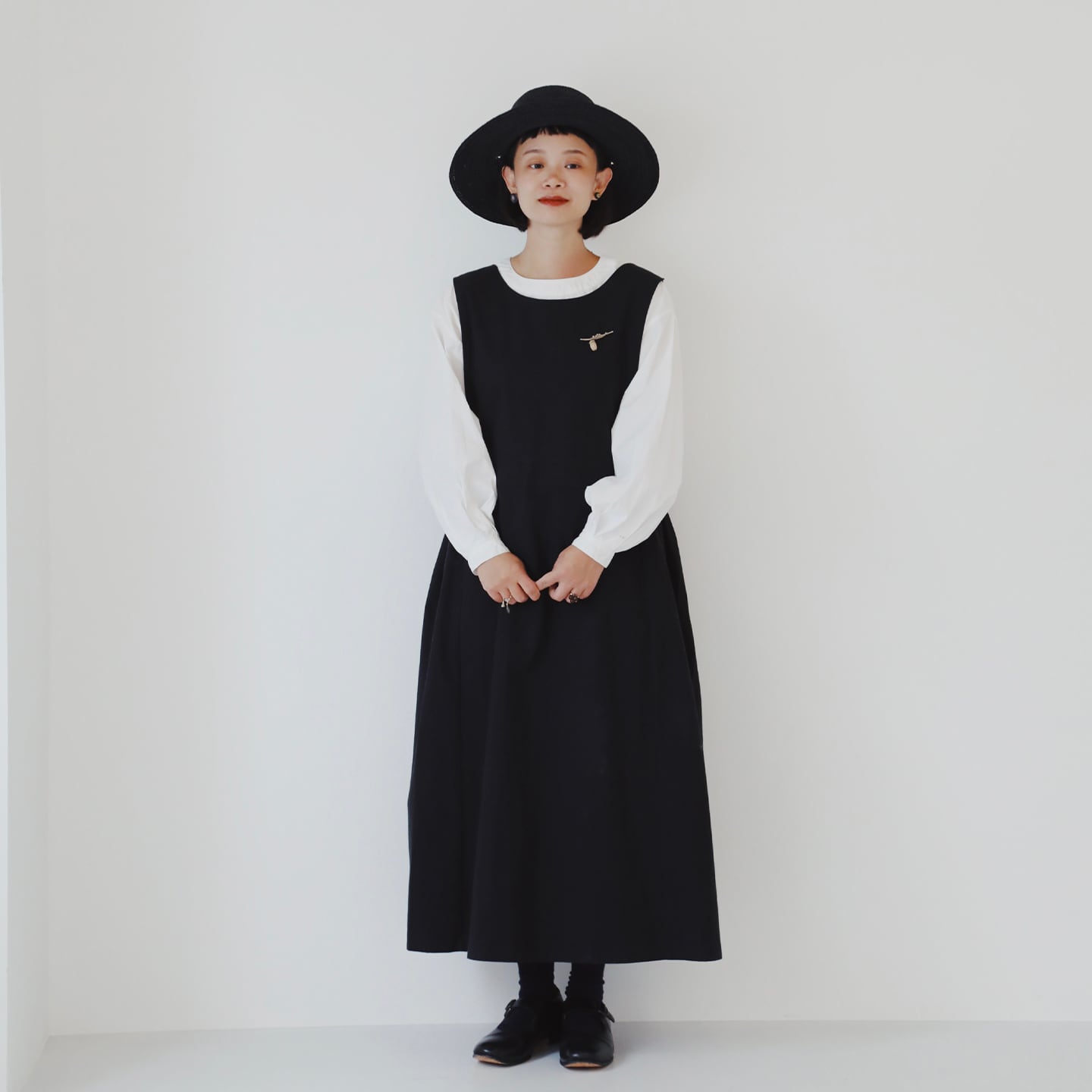 dookkara 前後に黒の波模様が入ったワンピース | dookkara
