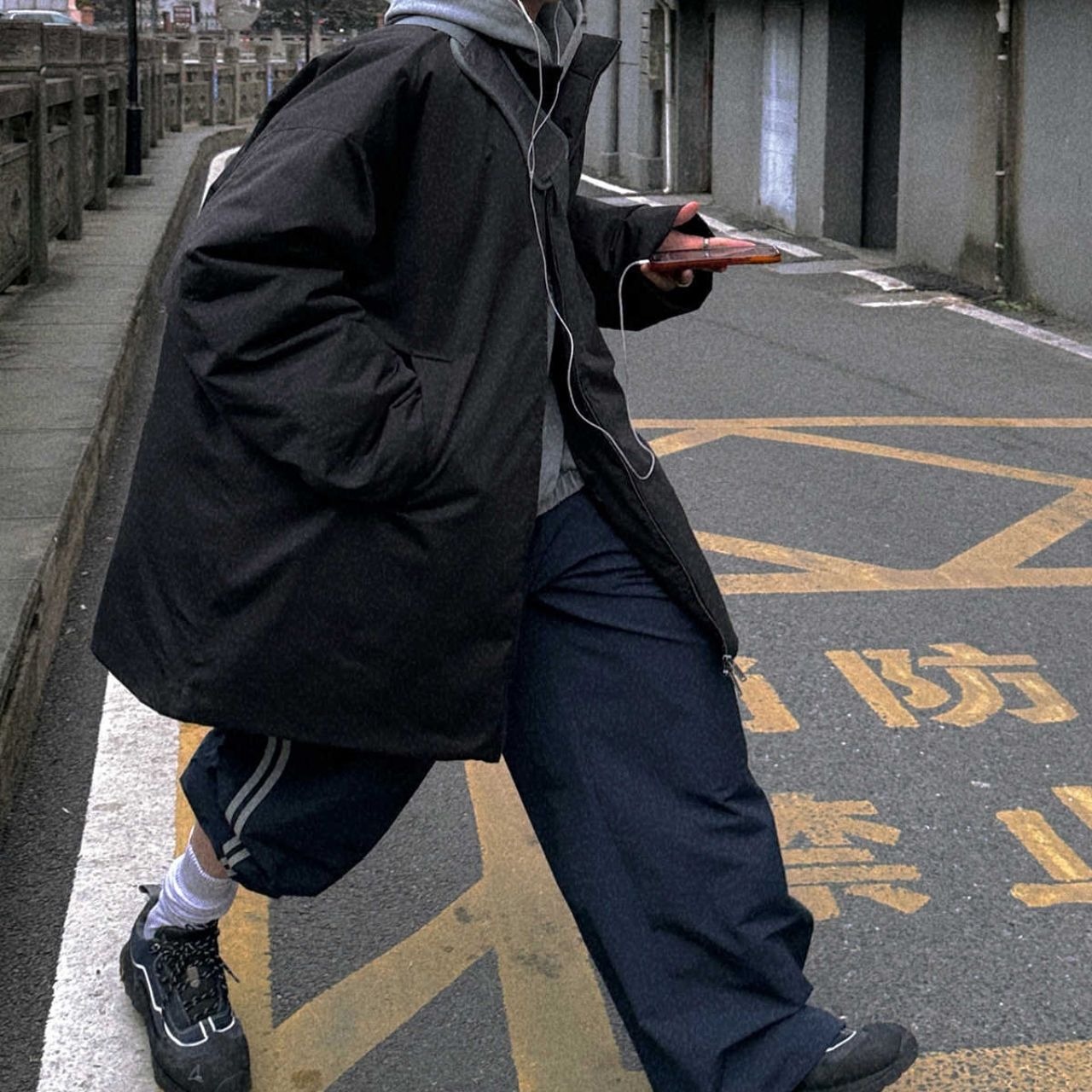 チャコールグレービッグキルトジャケットコート　1053