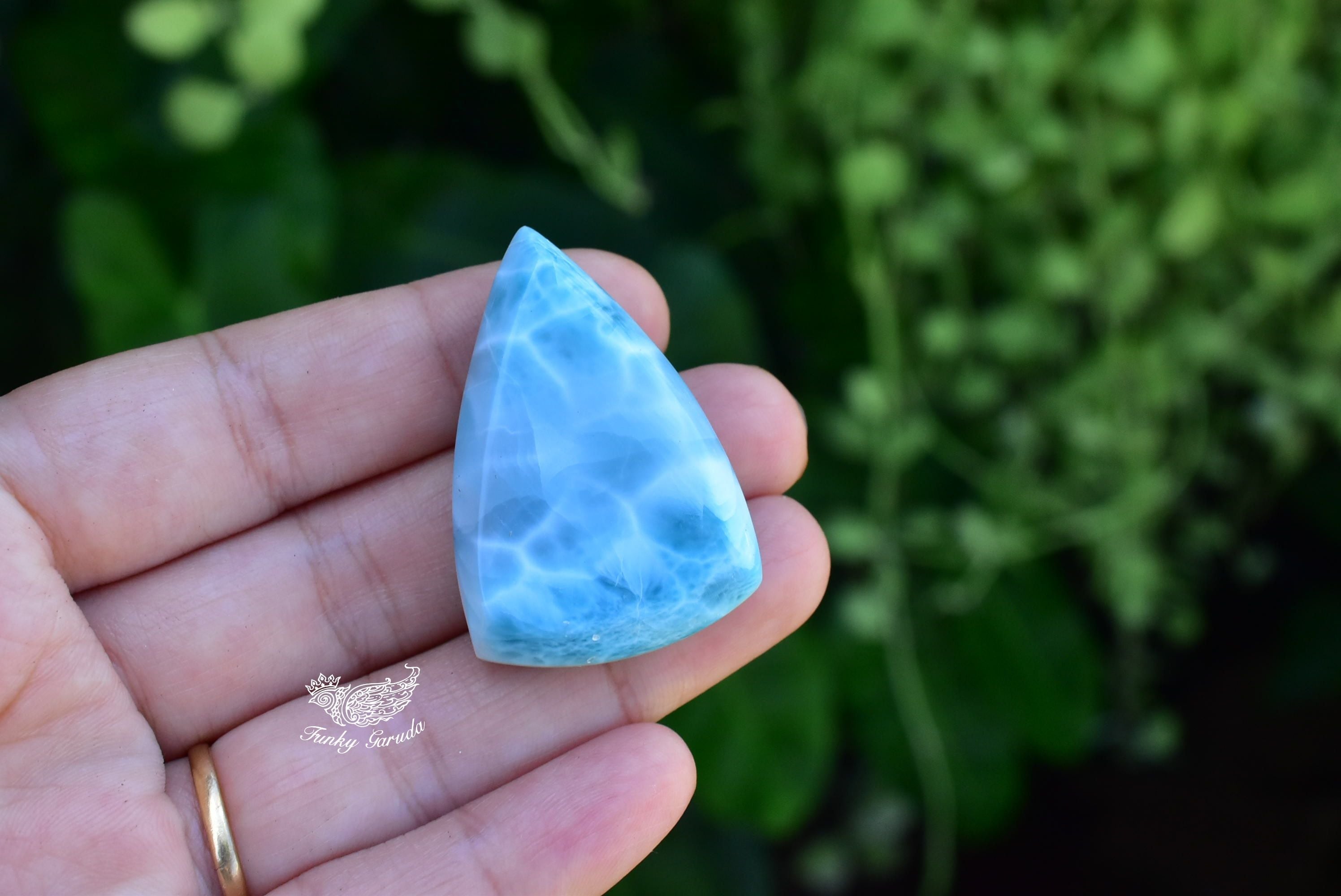 高品質☆透海の煌めき☆三角型☆ラリマー ルース カボション 高品質☆透海の煌めき☆三角型☆ラリマー ルース カボション