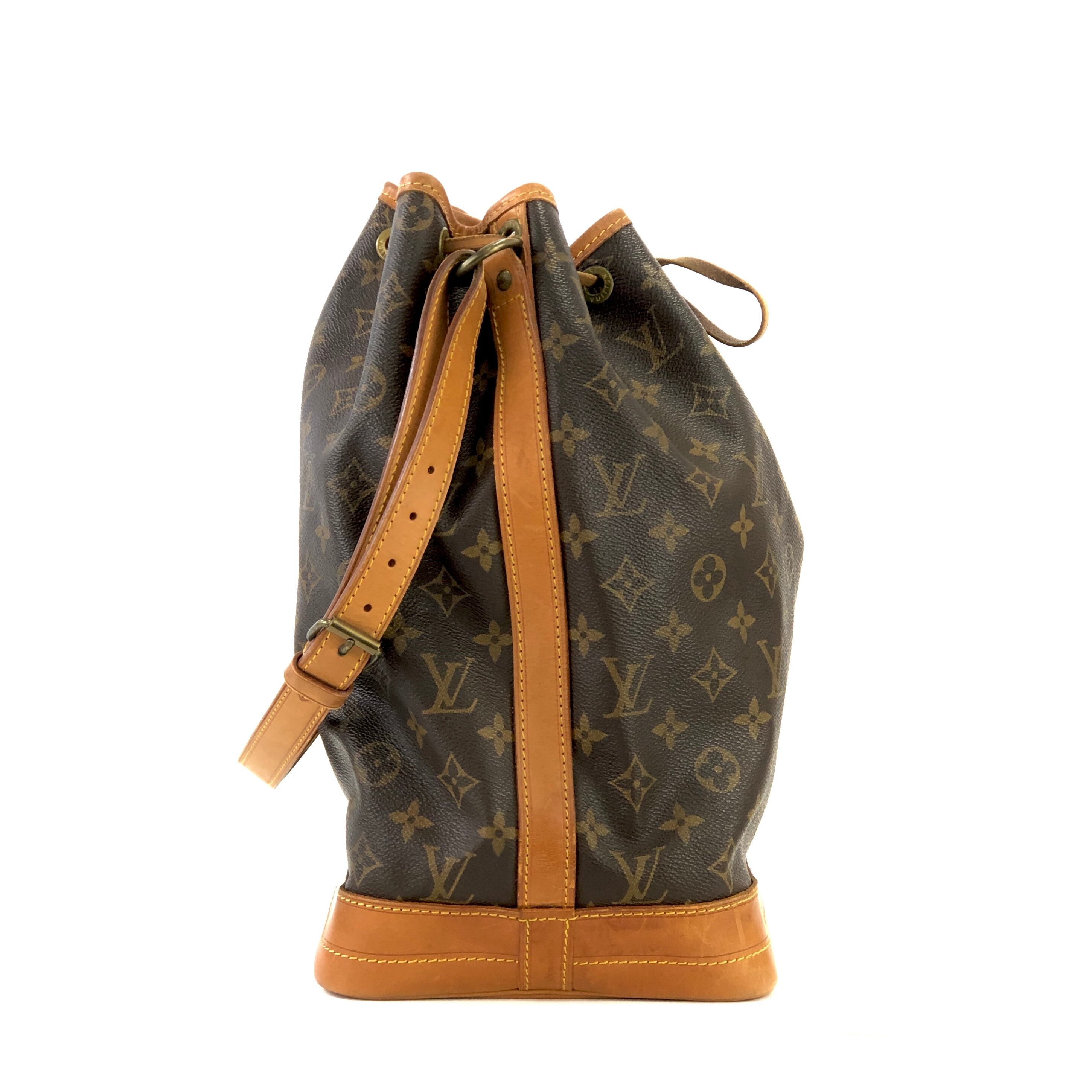 LOUIS VUITTON ルイ ヴィトン モノグラム M42224 ノエ 巾着 LOUIS VUITTON ルイ ヴィトン モノグラム M42224 ノエ 巾着