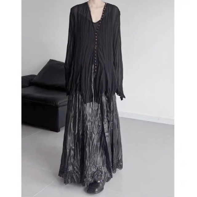 Shiny pleated long skirt C1293