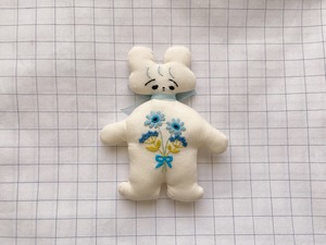 Little Botanical Bear  bouquet/ blue