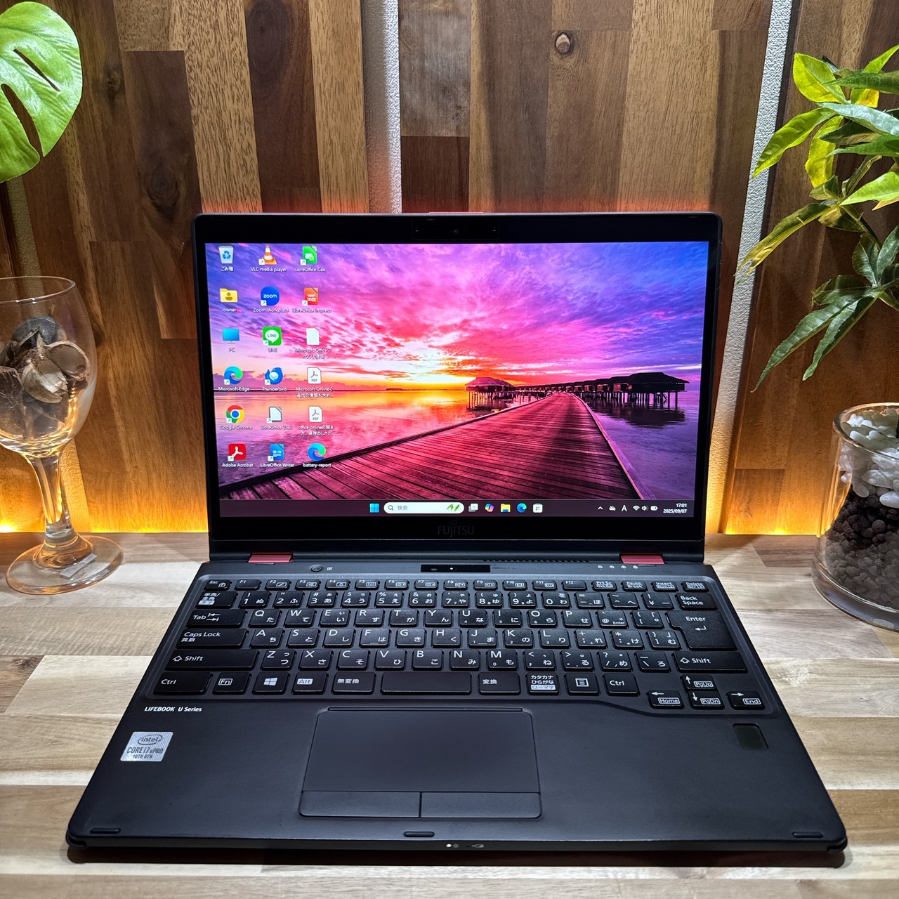 \ 公式ショップ限定価格❣️/ LTEモデル《希少レッド》2in1 LIFEBOOK U9310X/D i7 メモリ16GB SSD512GB ノートパソコン 安心サポート&3ヶ月保証付き