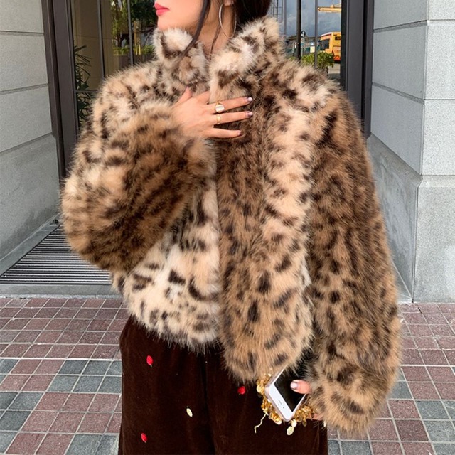 Mellow leopard coat 00583