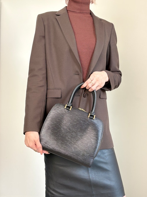 LOUIS VUITTON ルイヴィトン エピ ハンドバッグ ブラック レザー ポンヌフ vintage ヴィンテージ オールド dfb7ei