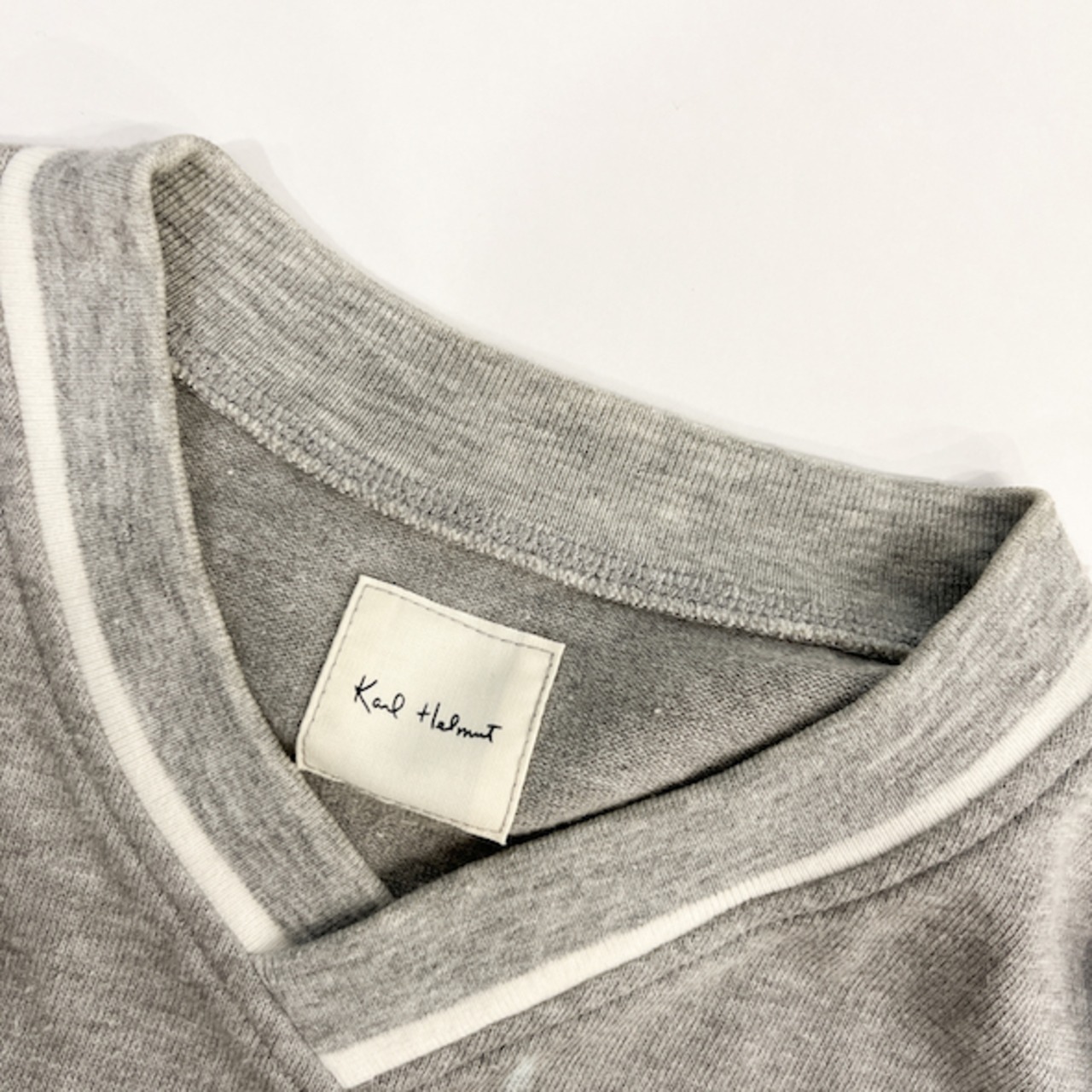 Karl Helmut カールヘルム SPORTS スポーツパッチ Vネック 半袖 スウェット トレーナー M /グレー系 メンズ