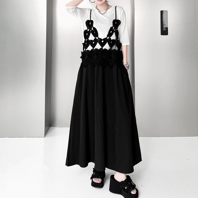 CROCHET HEART PATTERN SUSPENDER MAXI DRESS M-17850