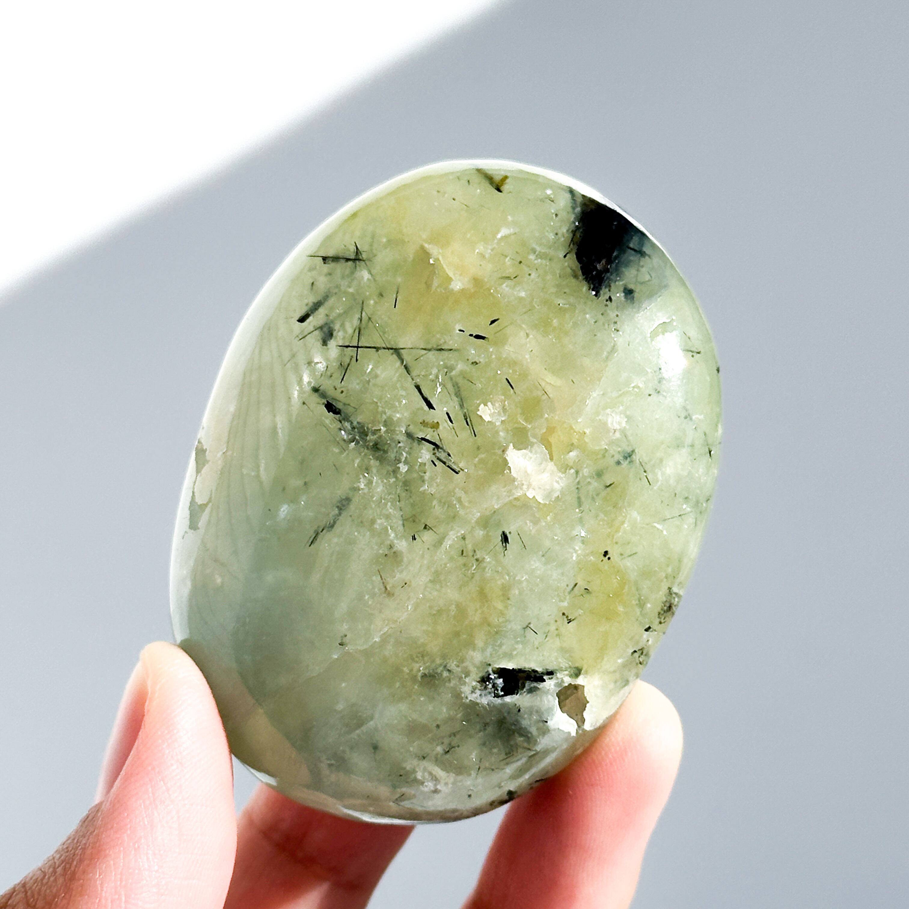 プレナイト パームストーン52◇ Prehnite ◇天然石・鉱物