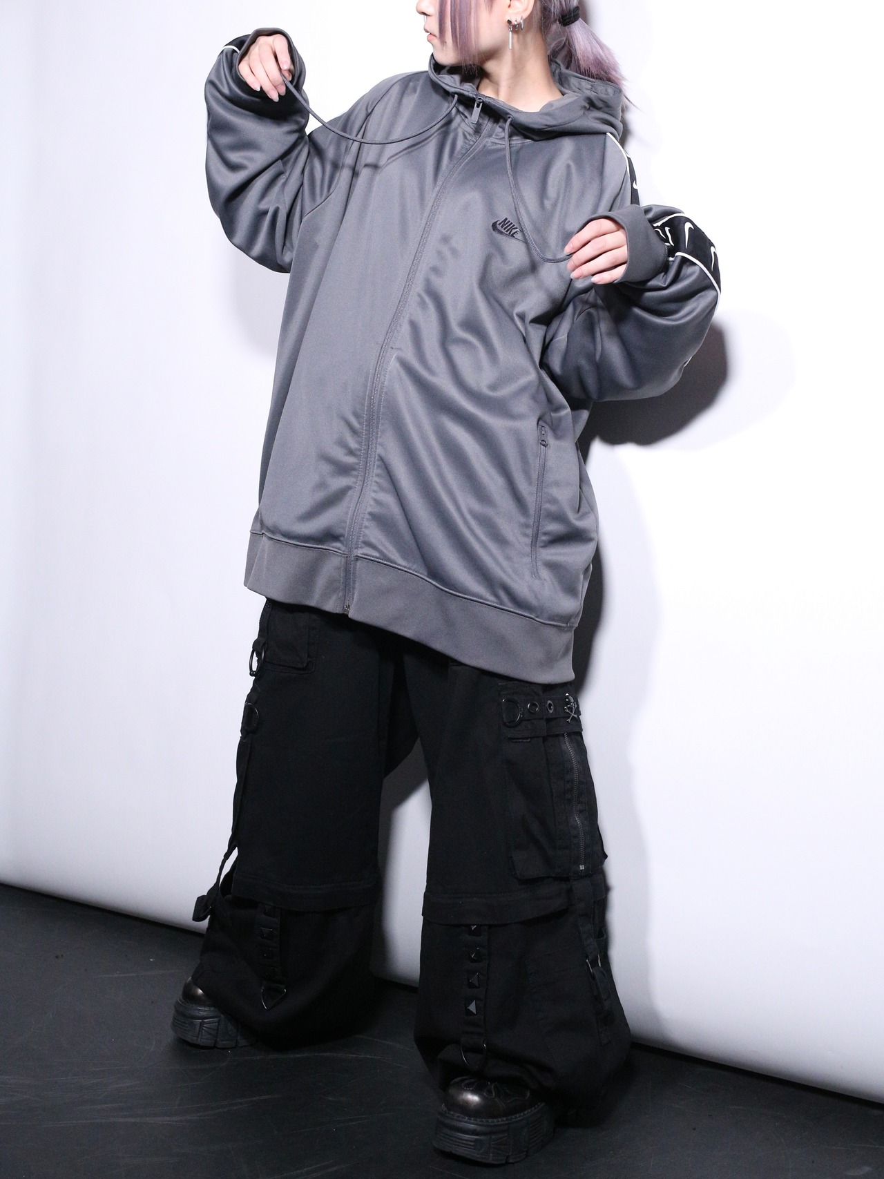 ”NIKE” taping design oversize zipup hoodie - 2