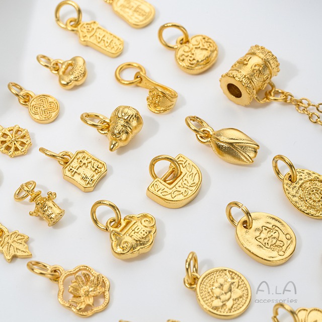 沙金福牌ひょうたん鈴ペンダント 선물