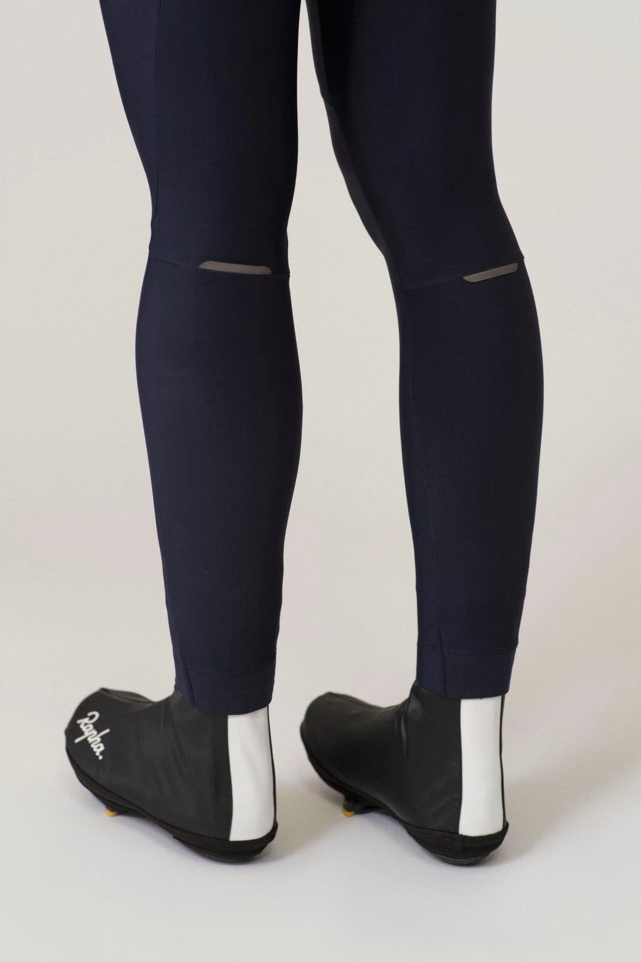 RAPHA WET WEATHER OVERSHOES HIGH-VIS PINK